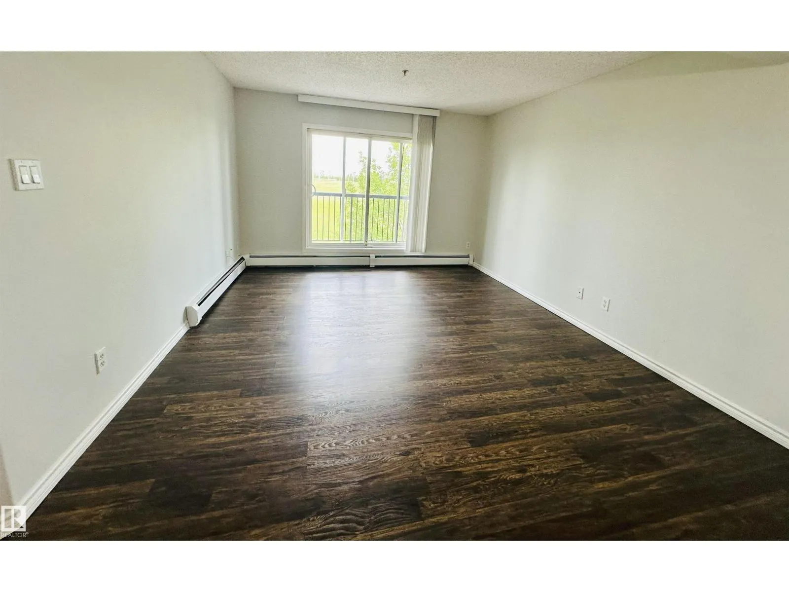 646 MCALLISTER LO SW