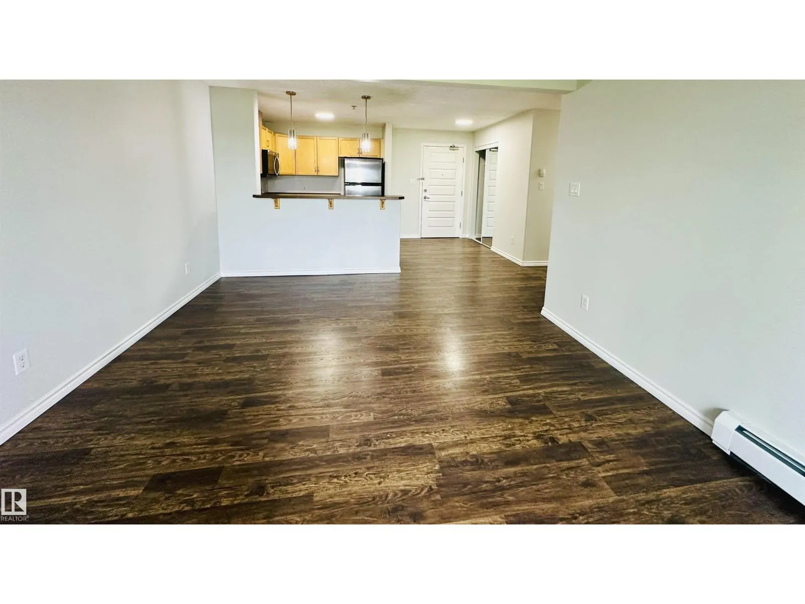 646 MCALLISTER LO SW