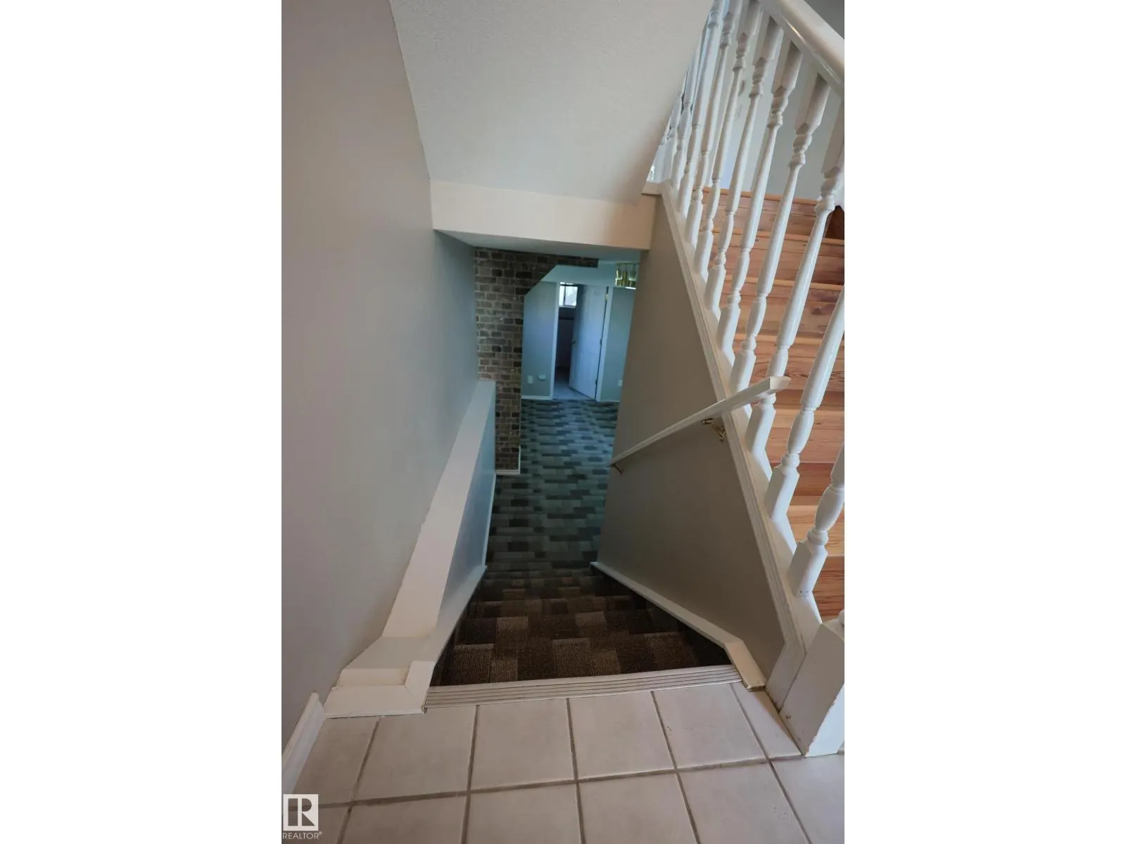 9447 156 ST NW