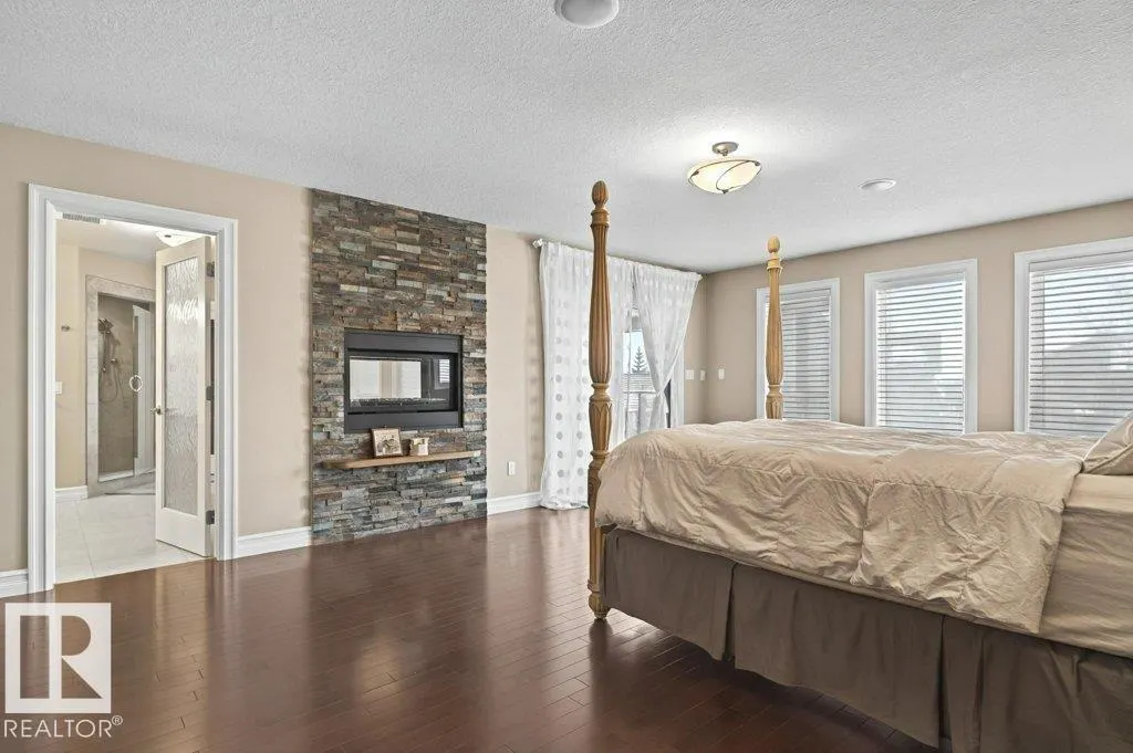 4835 MACTAGGART CREST CT NW
