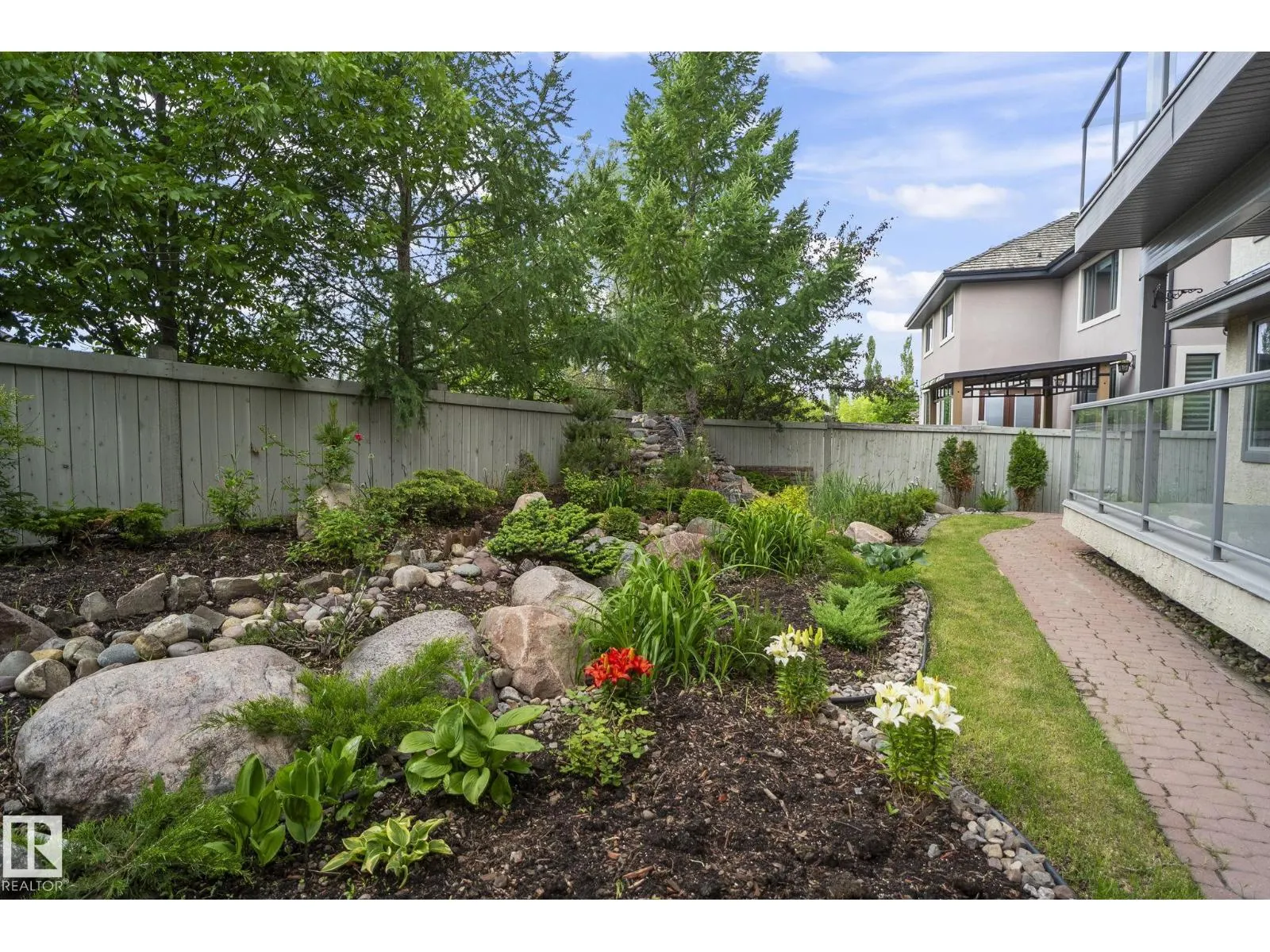4835 MACTAGGART CREST CT NW