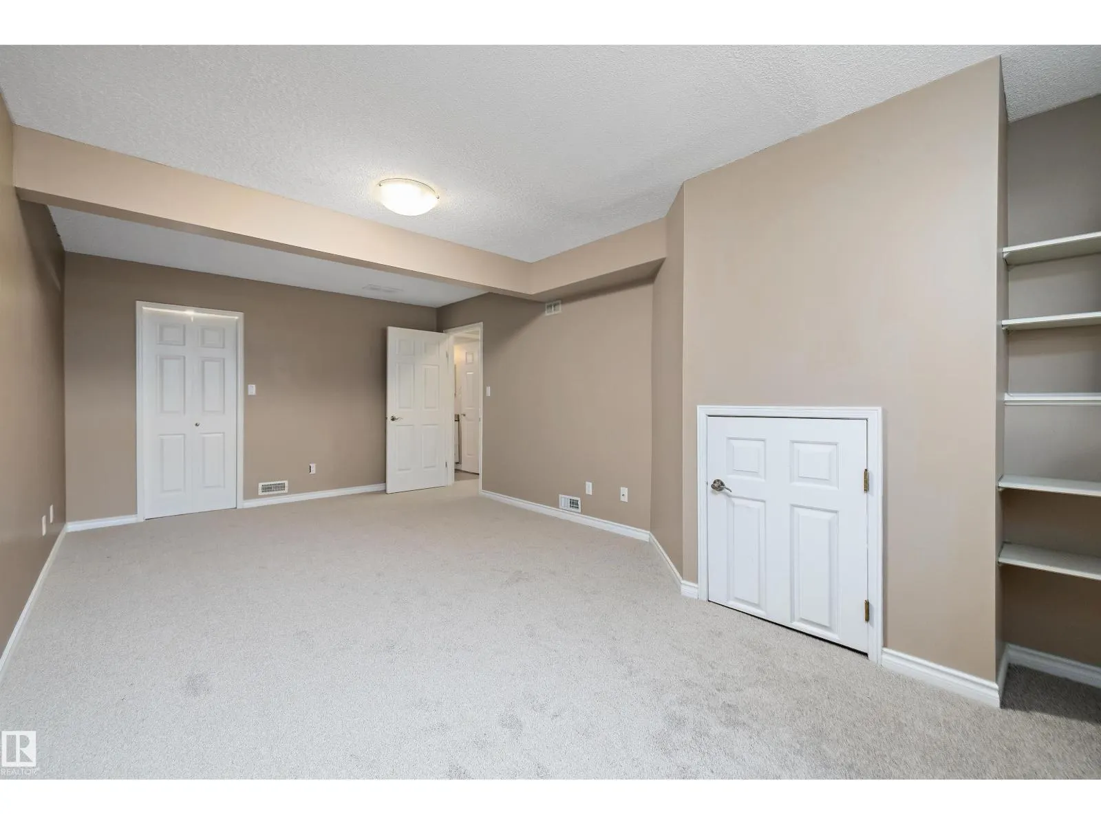 1821 MILL WOODS RD E NW