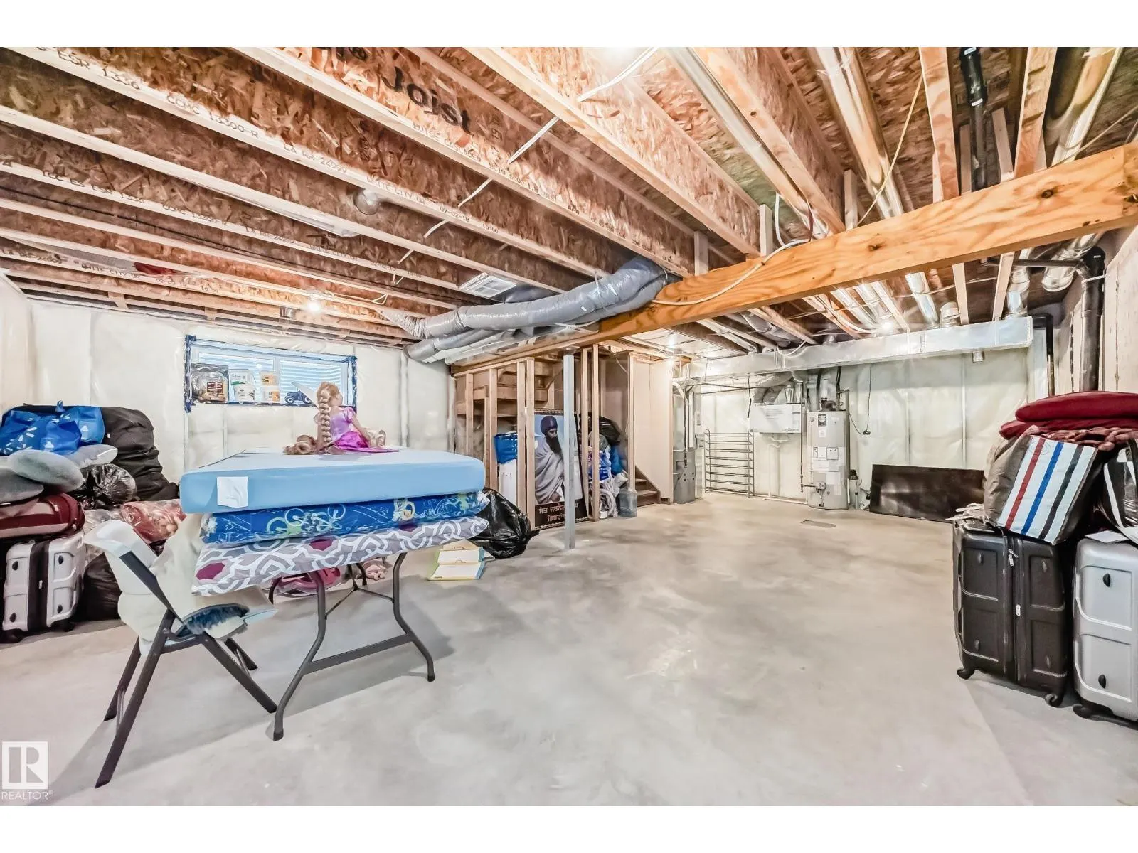 12212 176 AV NW NW