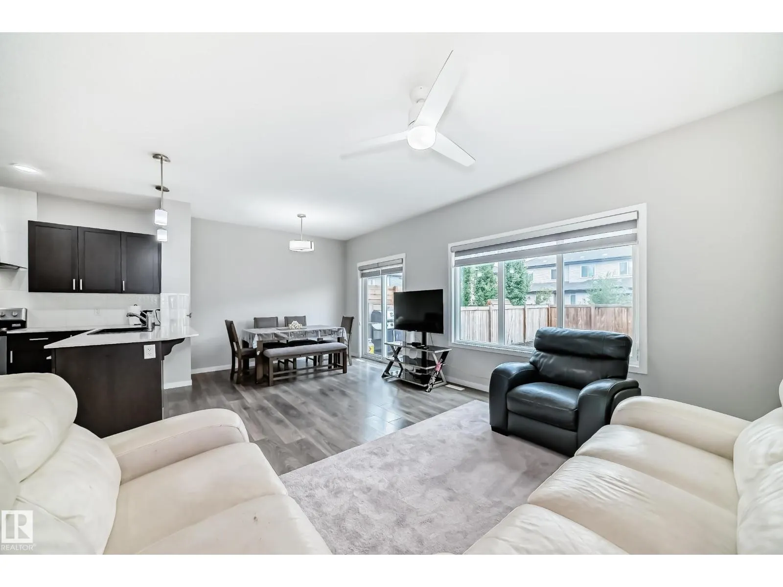 12212 176 AV NW NW