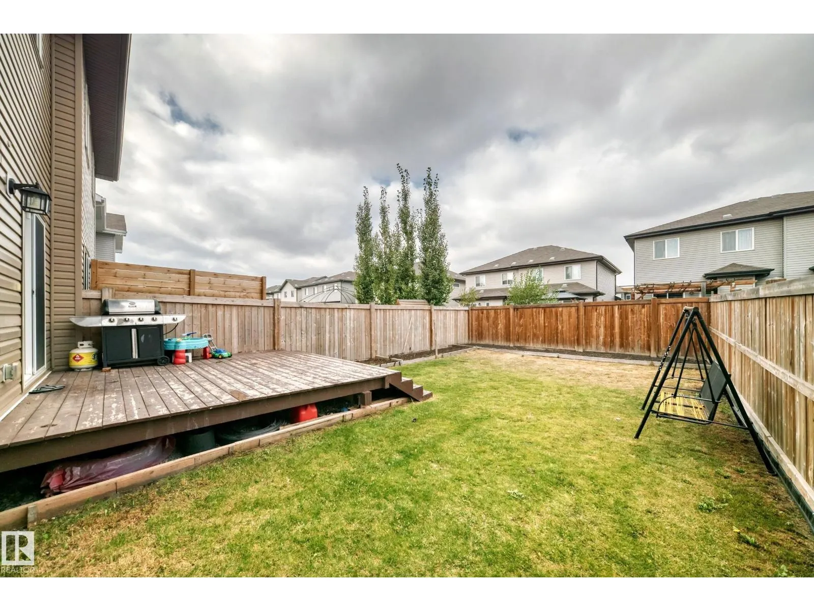 12212 176 AV NW NW