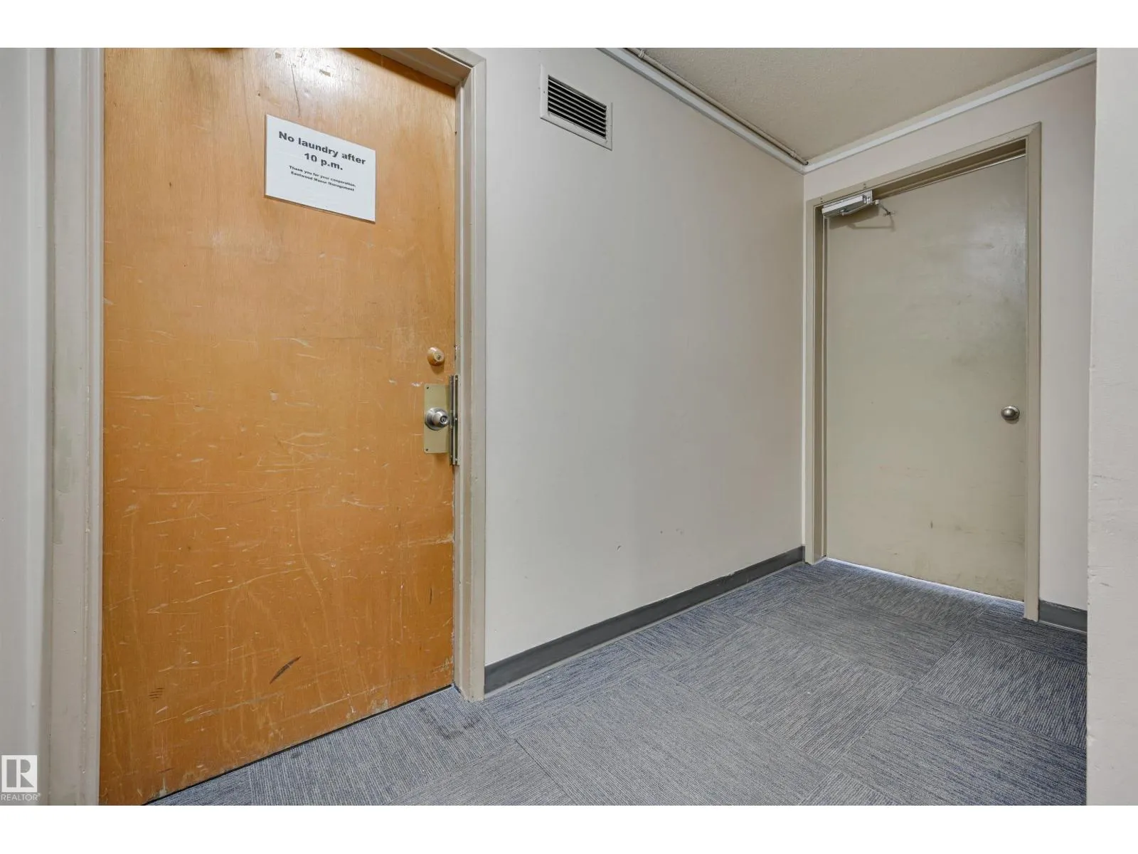 12107 82 ST NW