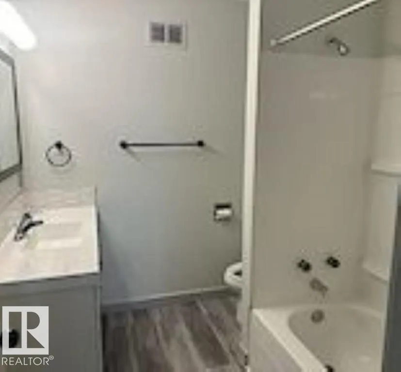 12107 82 ST NW