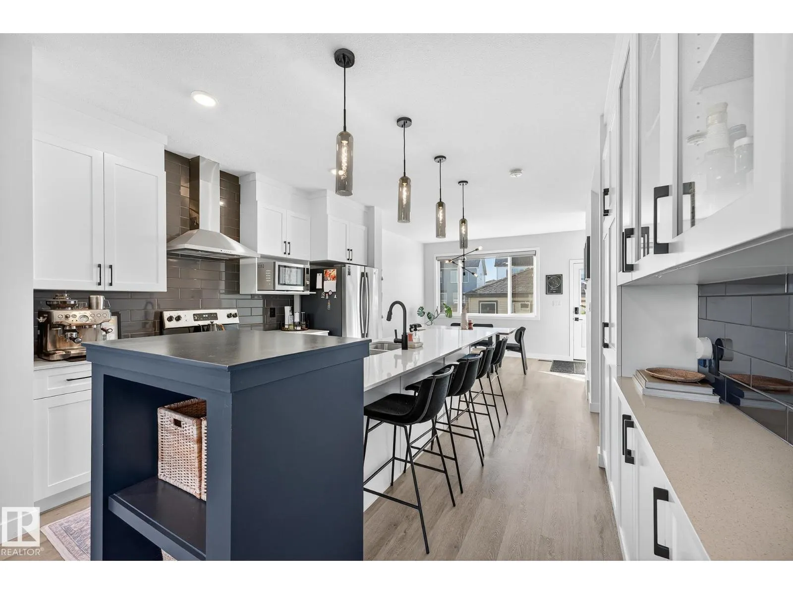 525 PATERSON WY SW