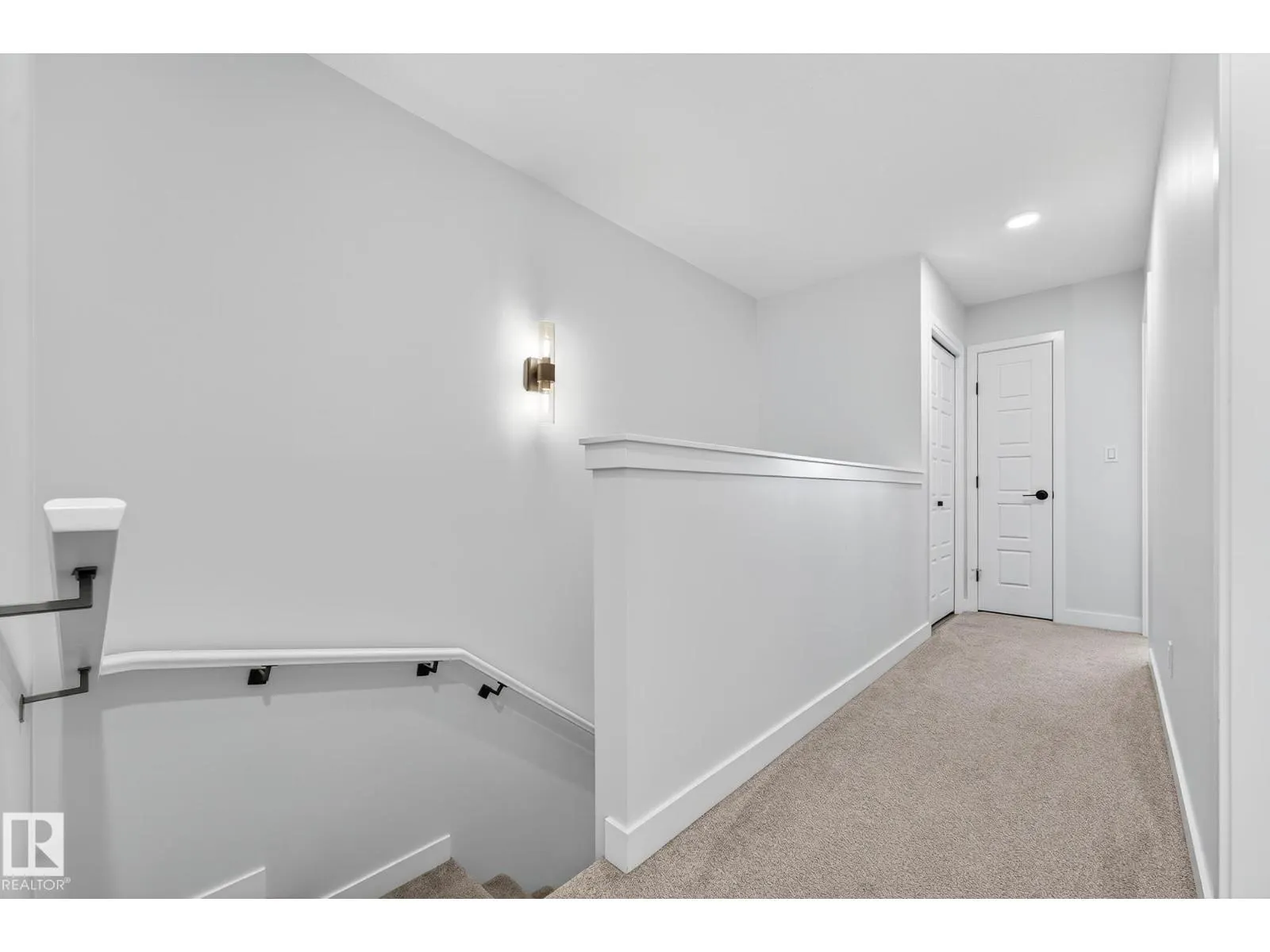 525 PATERSON WY SW