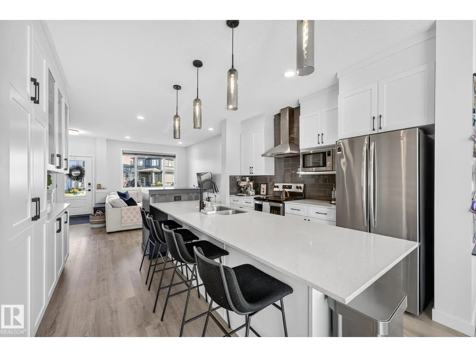 525 PATERSON WY SW
