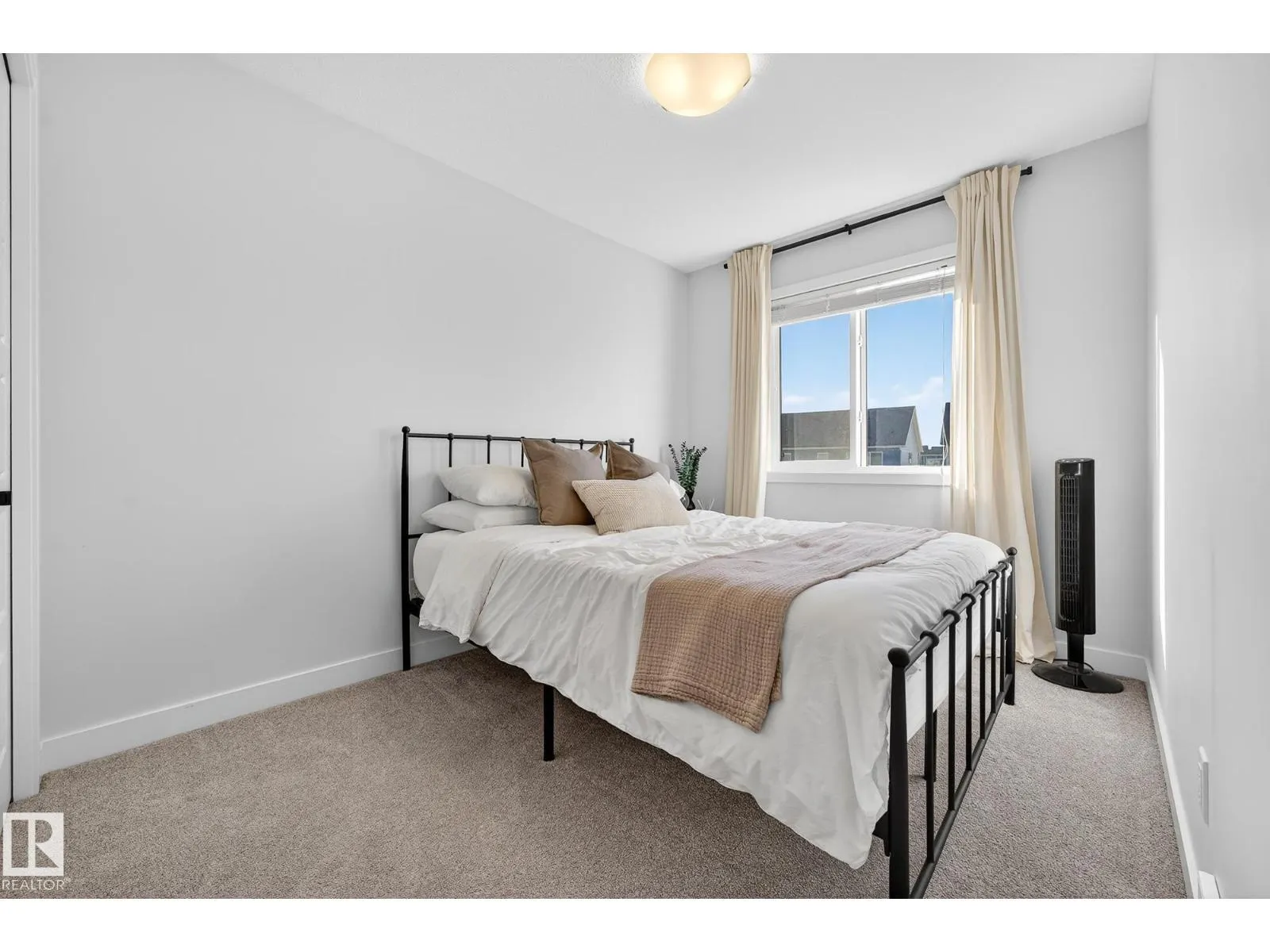 525 PATERSON WY SW