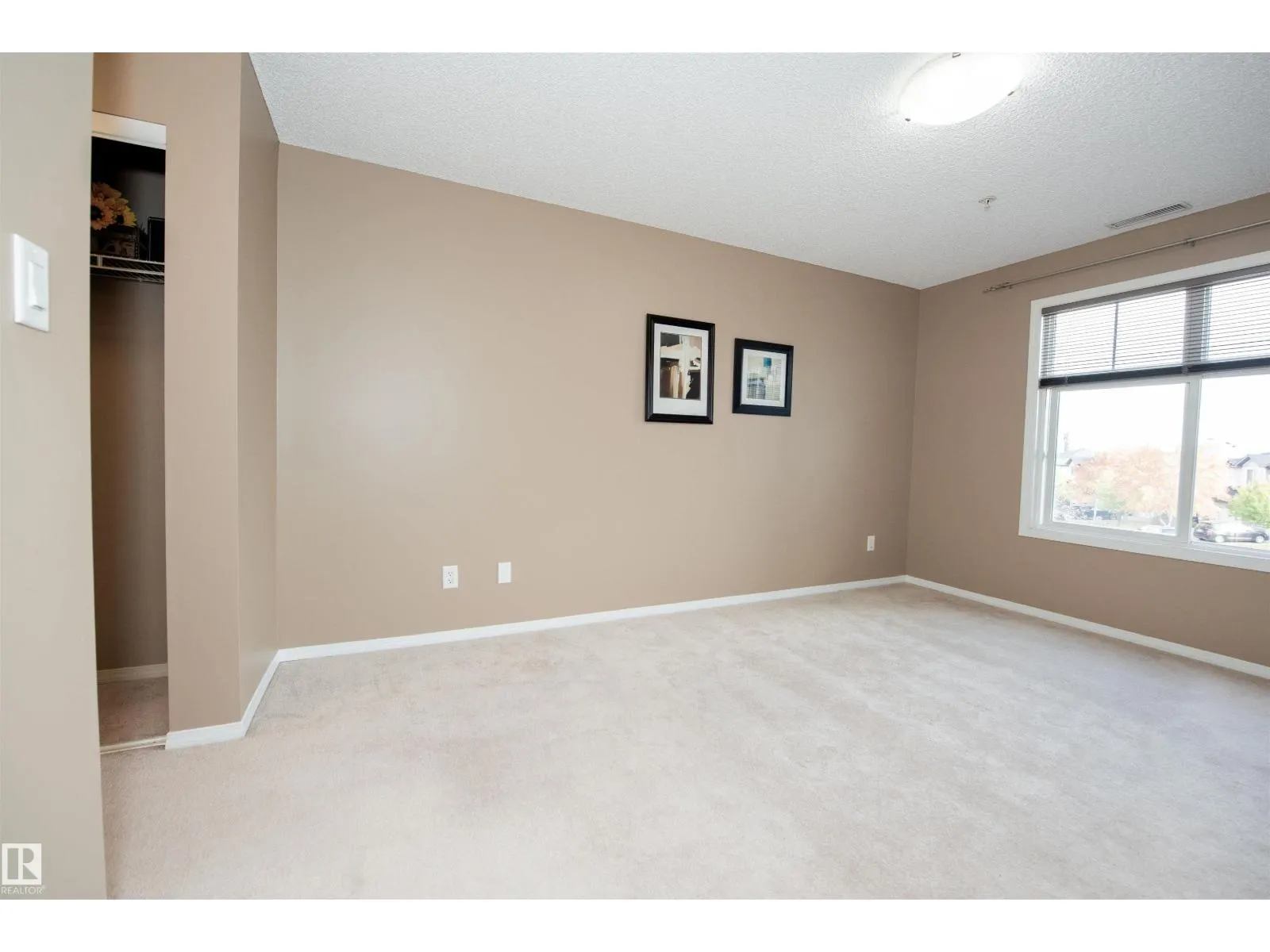 #209 16035 132 ST NW