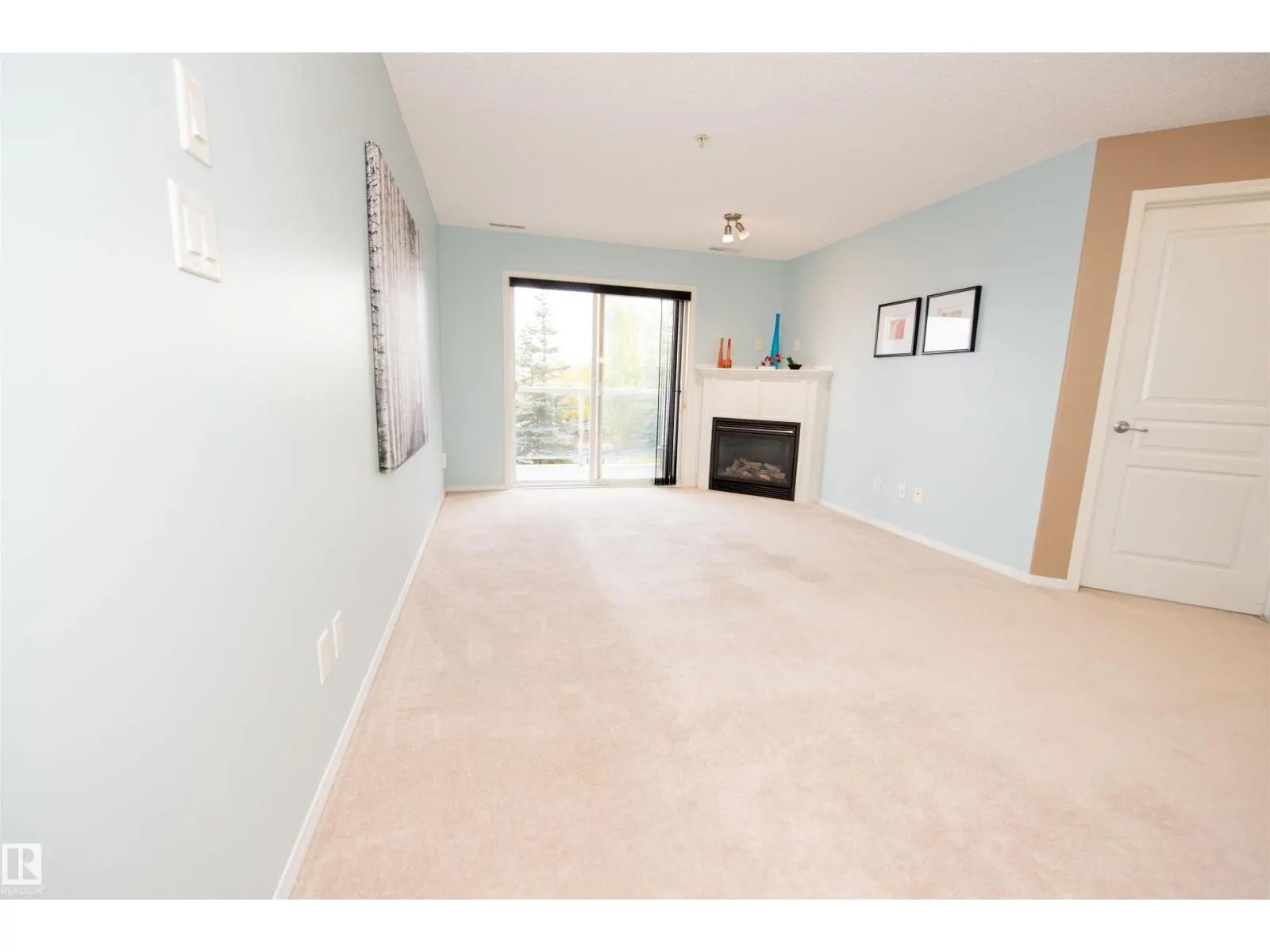 #209 16035 132 ST NW