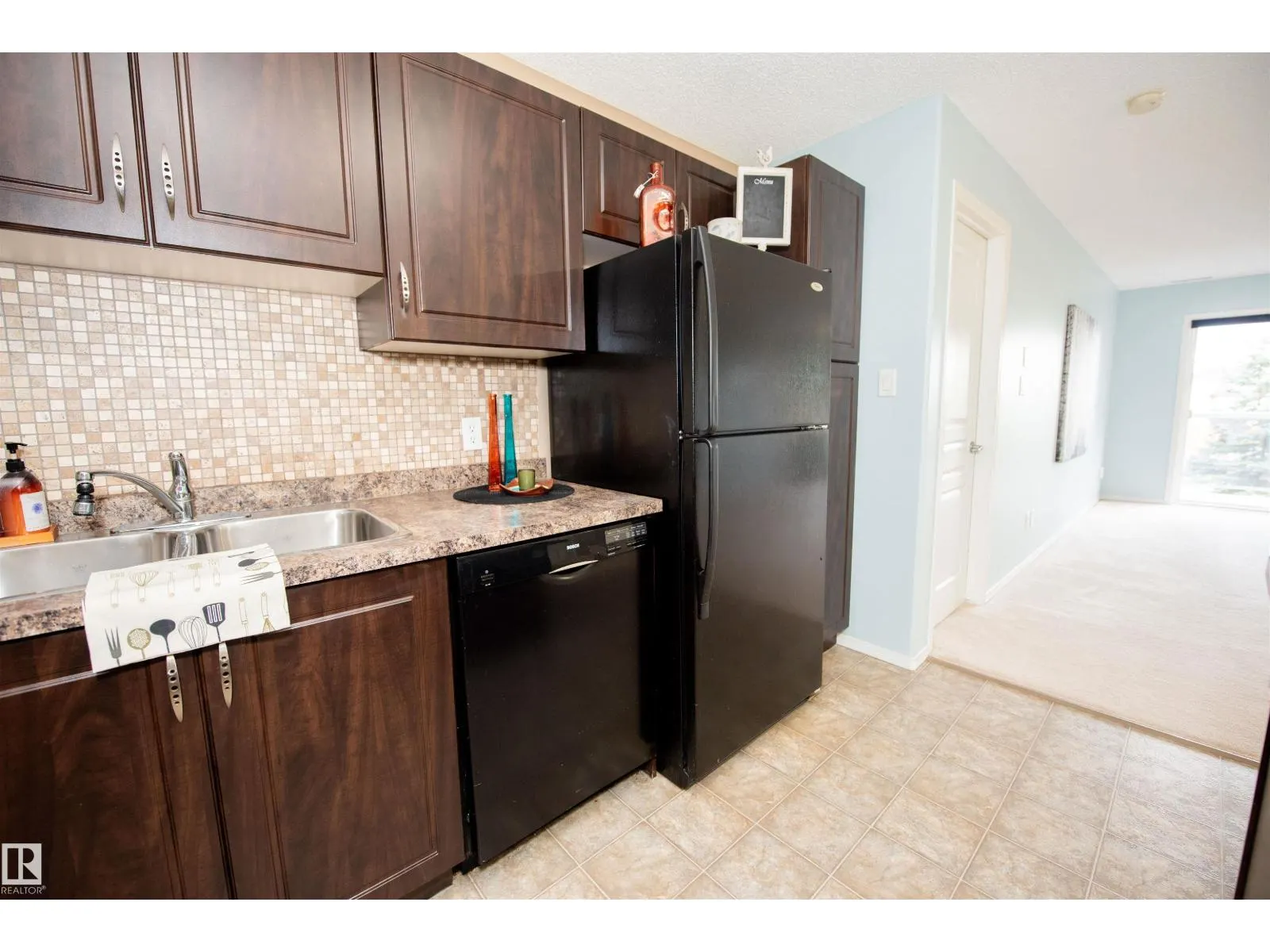 #209 16035 132 ST NW