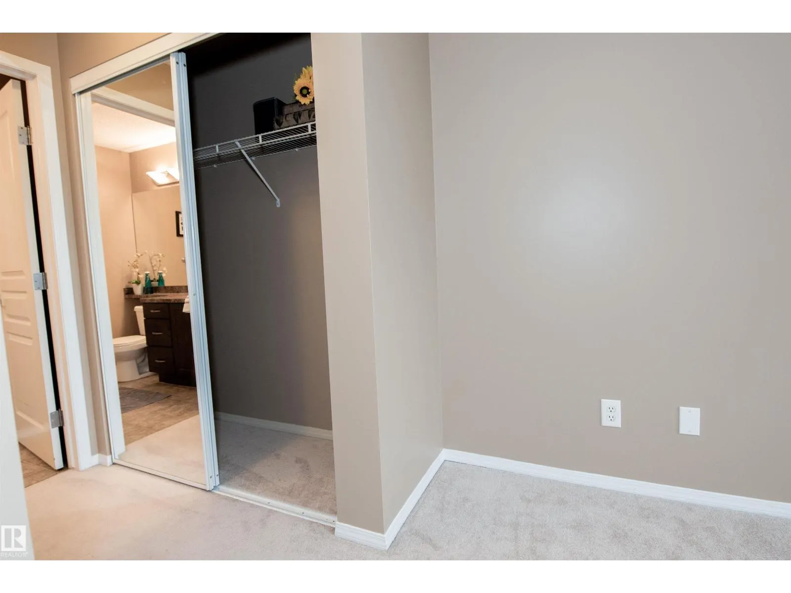 #209 16035 132 ST NW