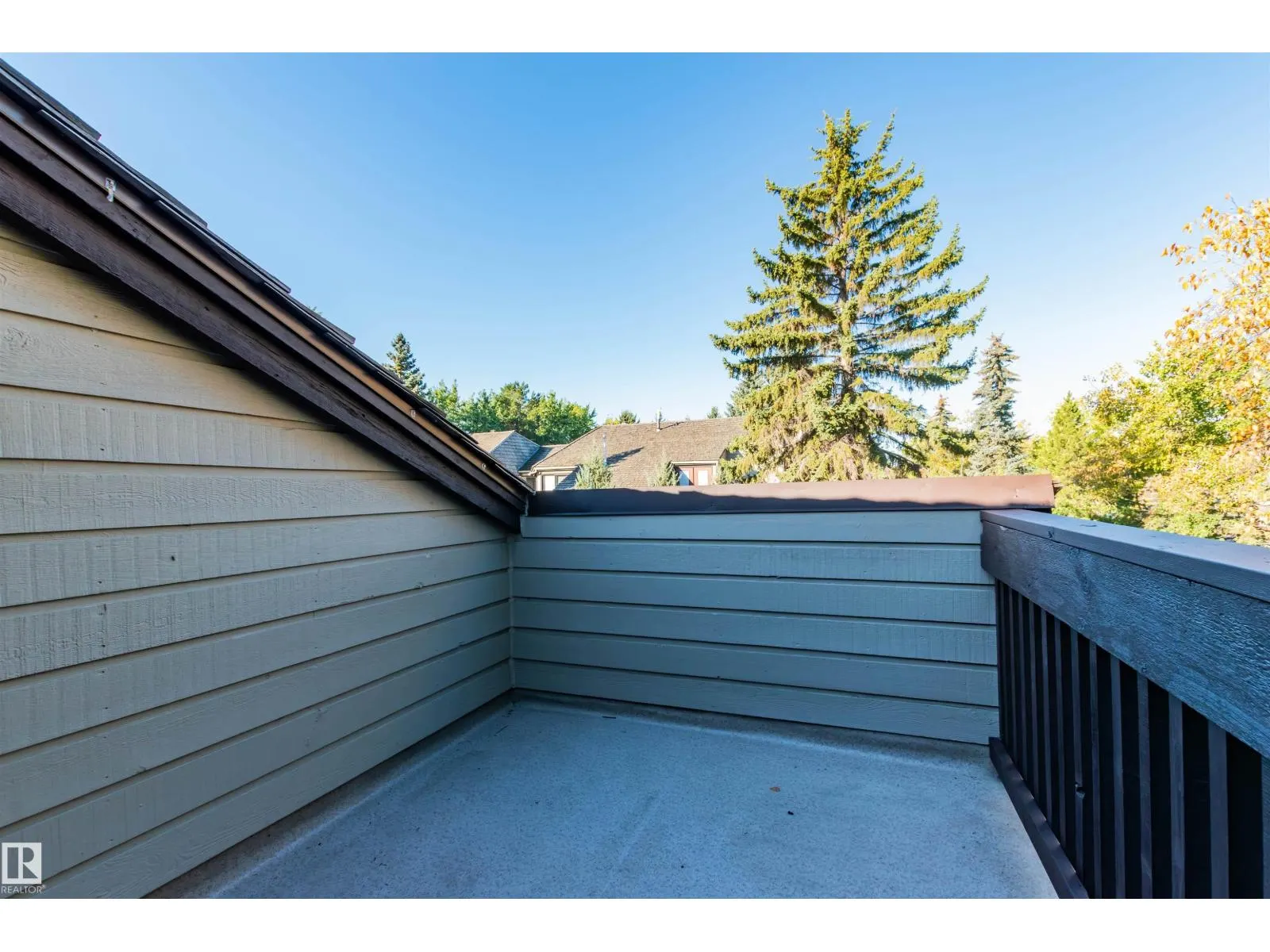 614 WOODBRIDGE WY