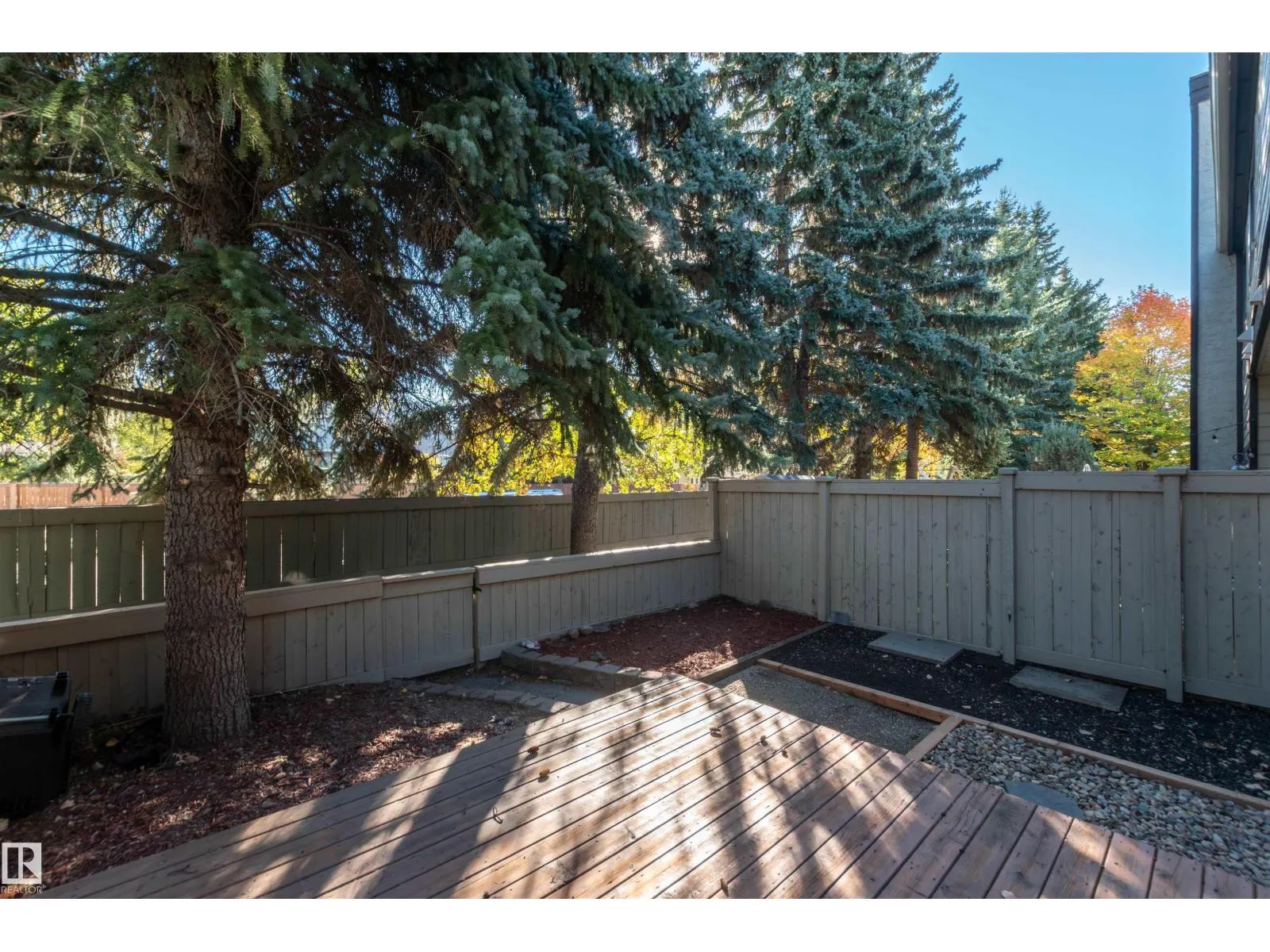 614 WOODBRIDGE WY