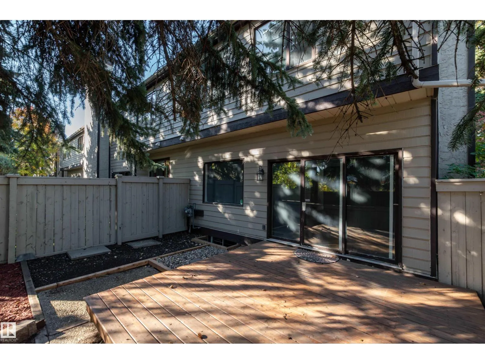614 WOODBRIDGE WY