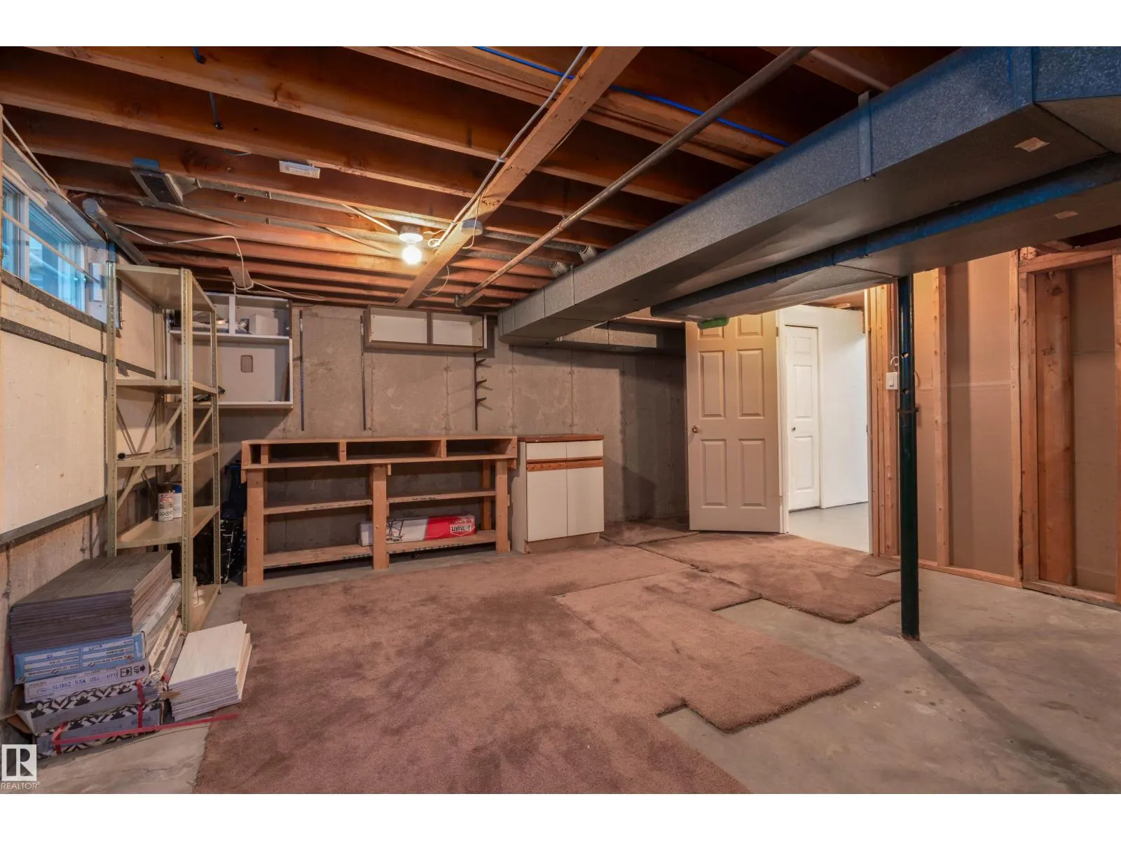 614 WOODBRIDGE WY