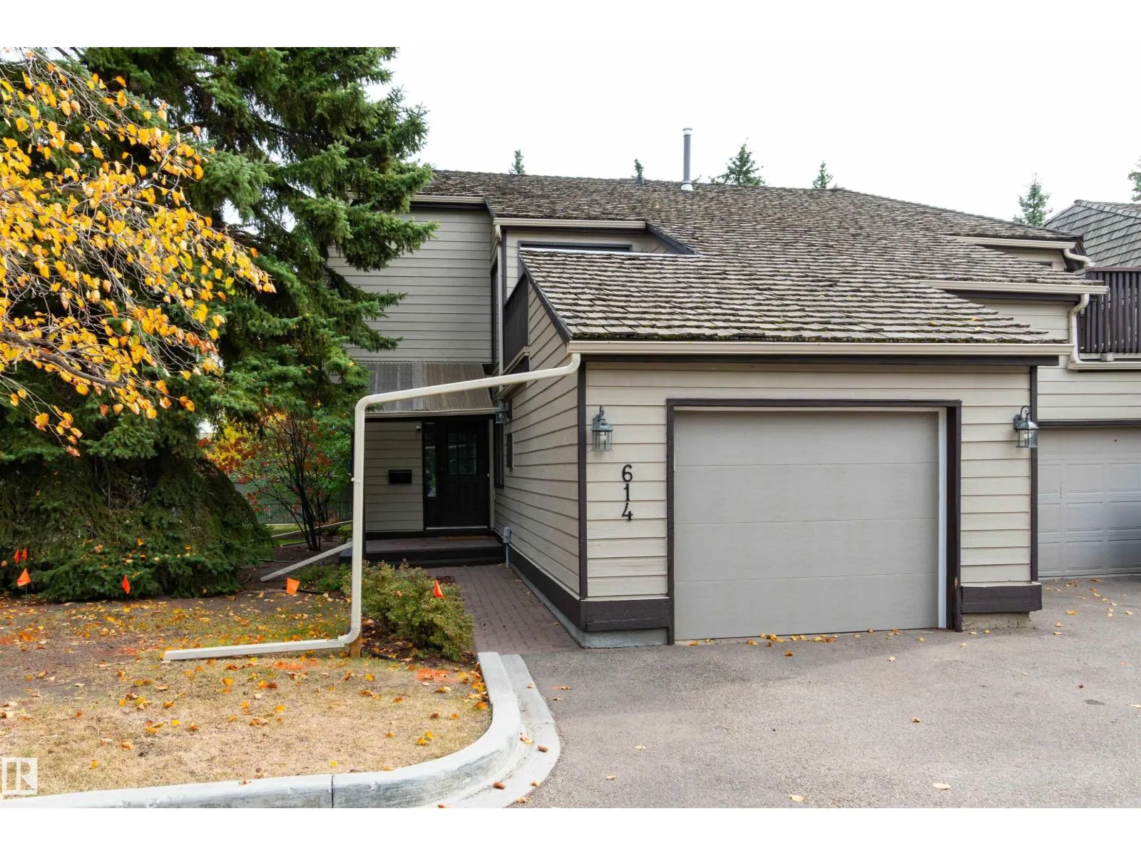 614 WOODBRIDGE WY