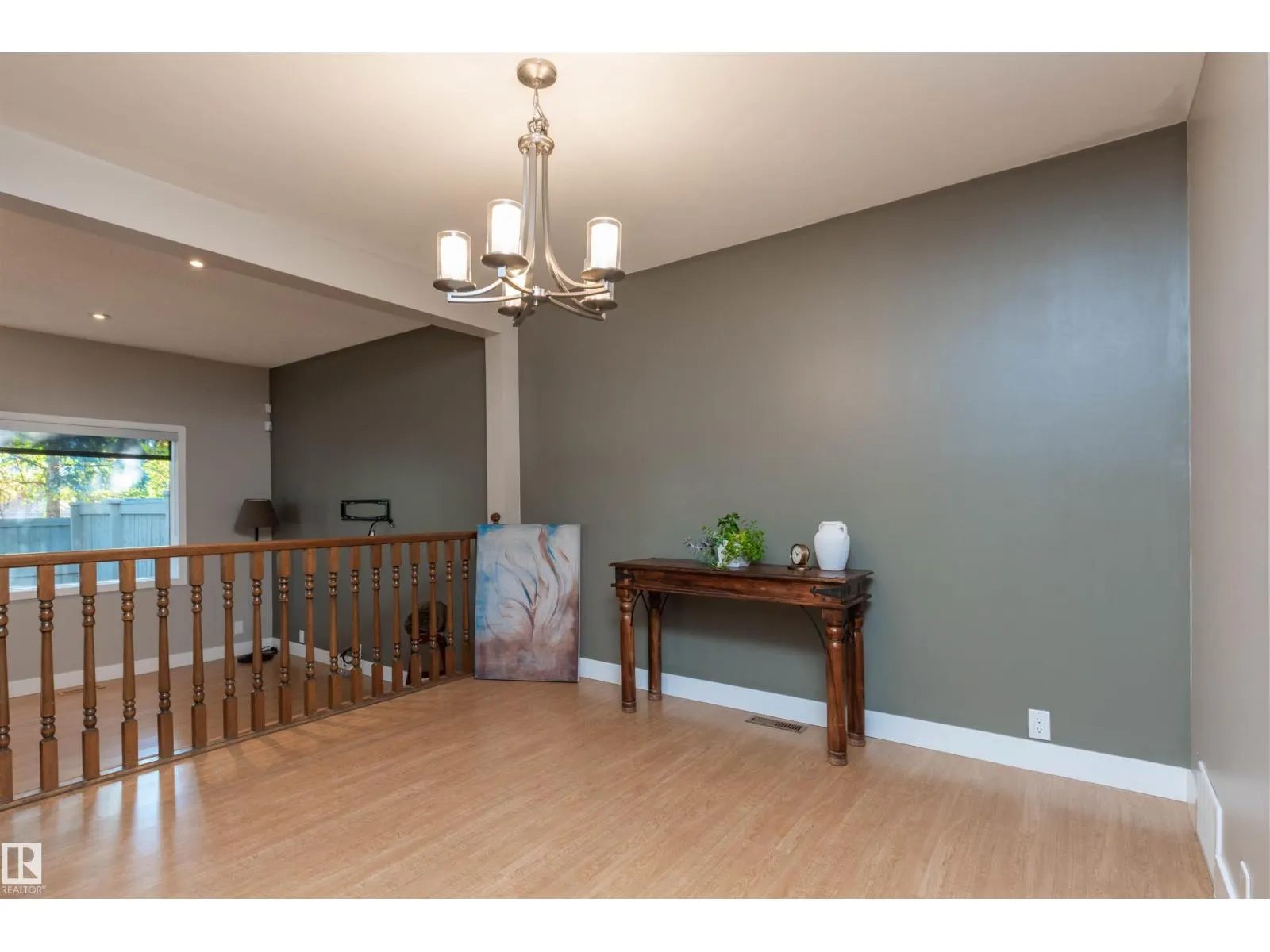 614 WOODBRIDGE WY