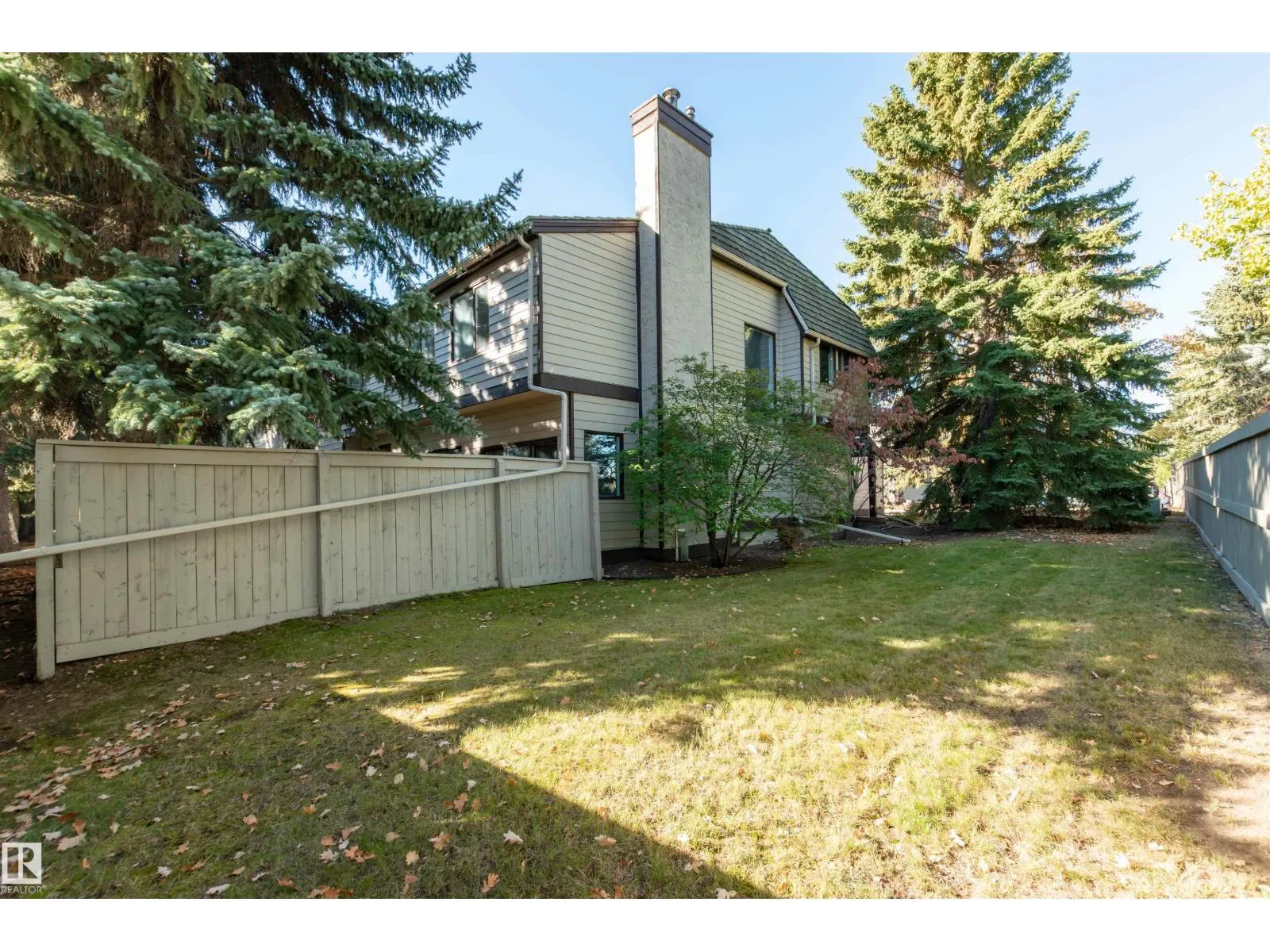 614 WOODBRIDGE WY