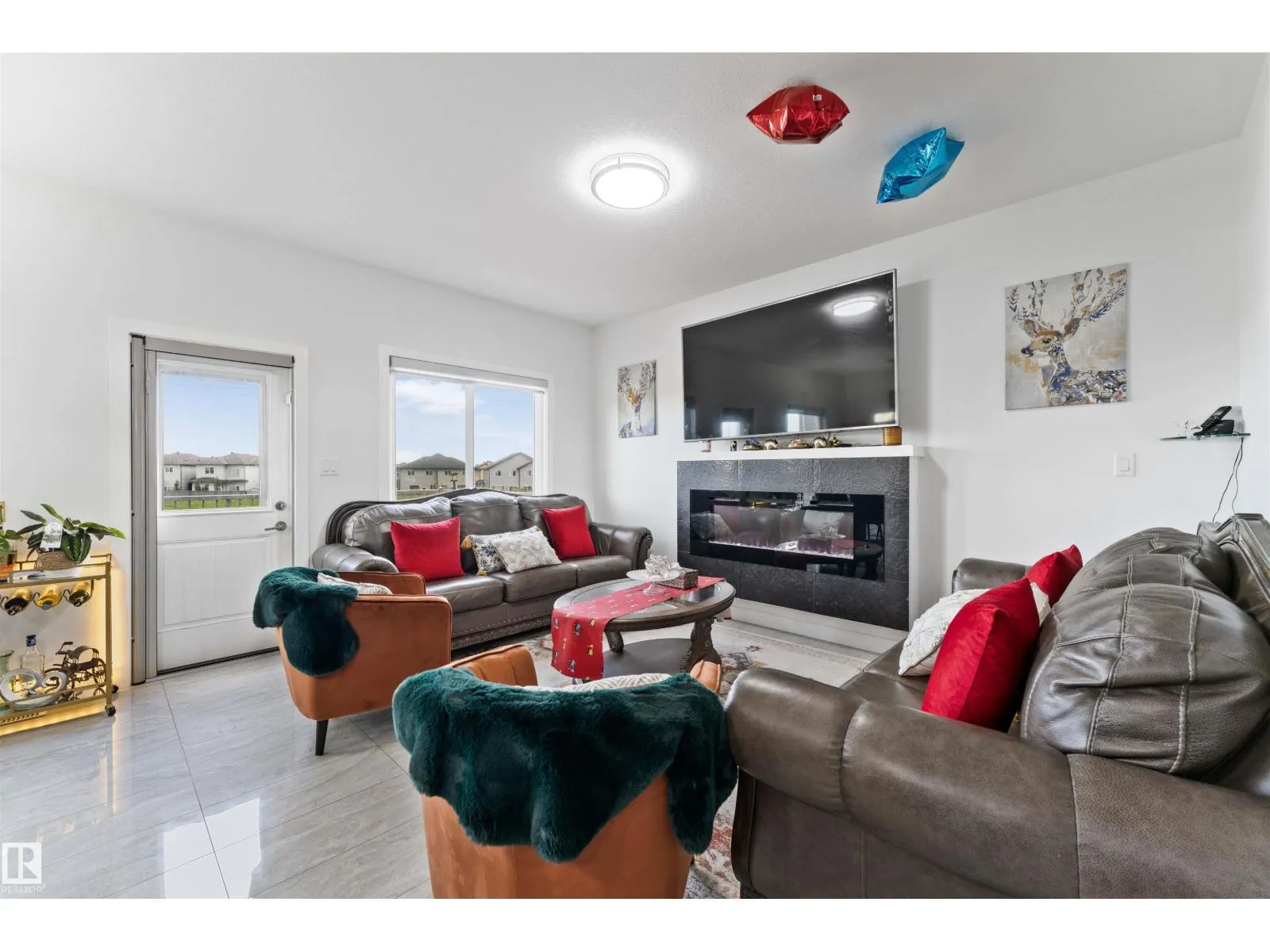 1206 27 ST NW