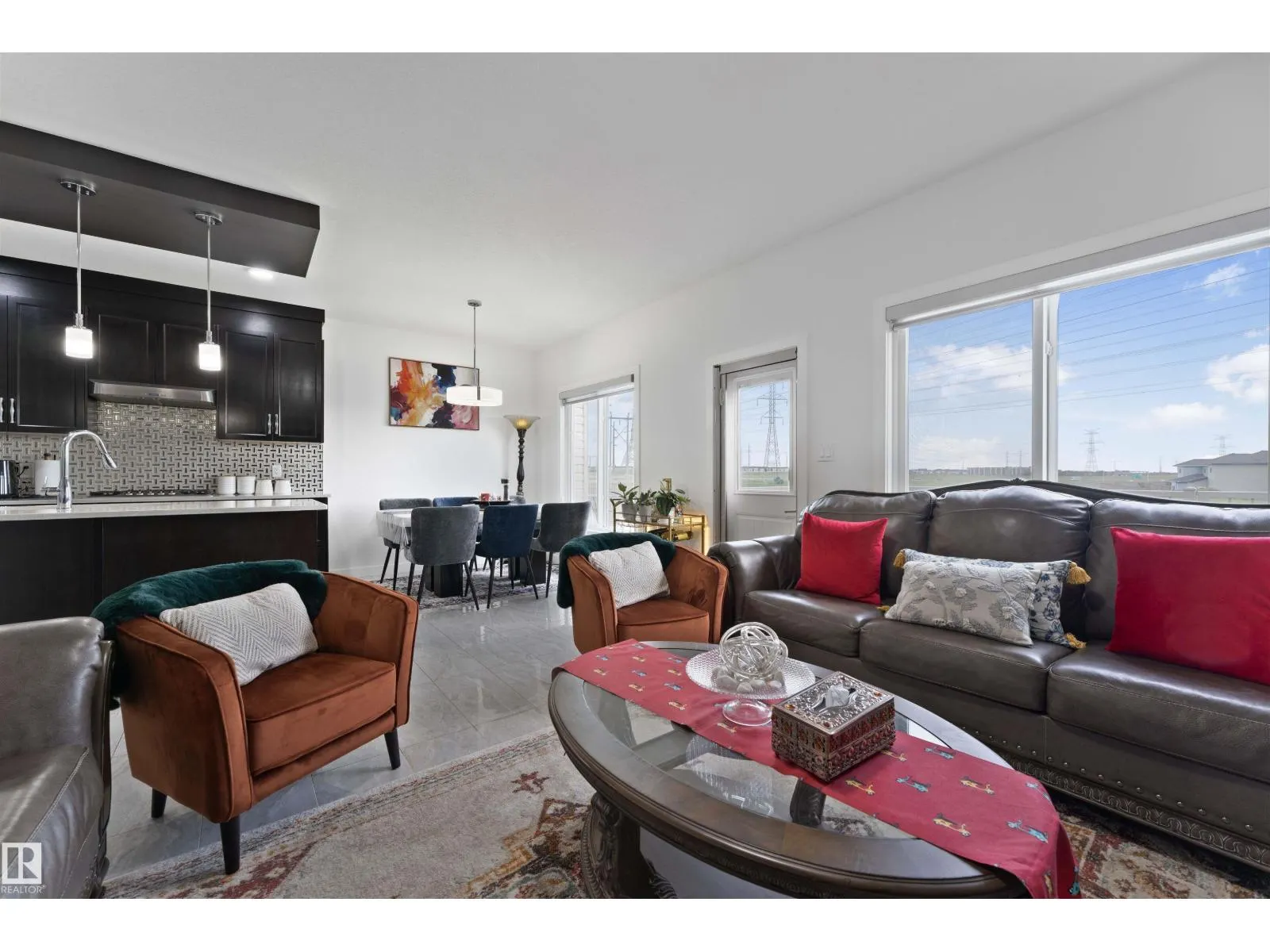 1206 27 ST NW