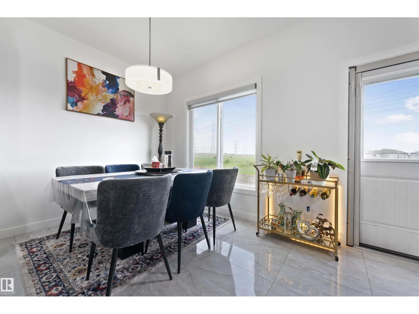 1206 27 ST NW