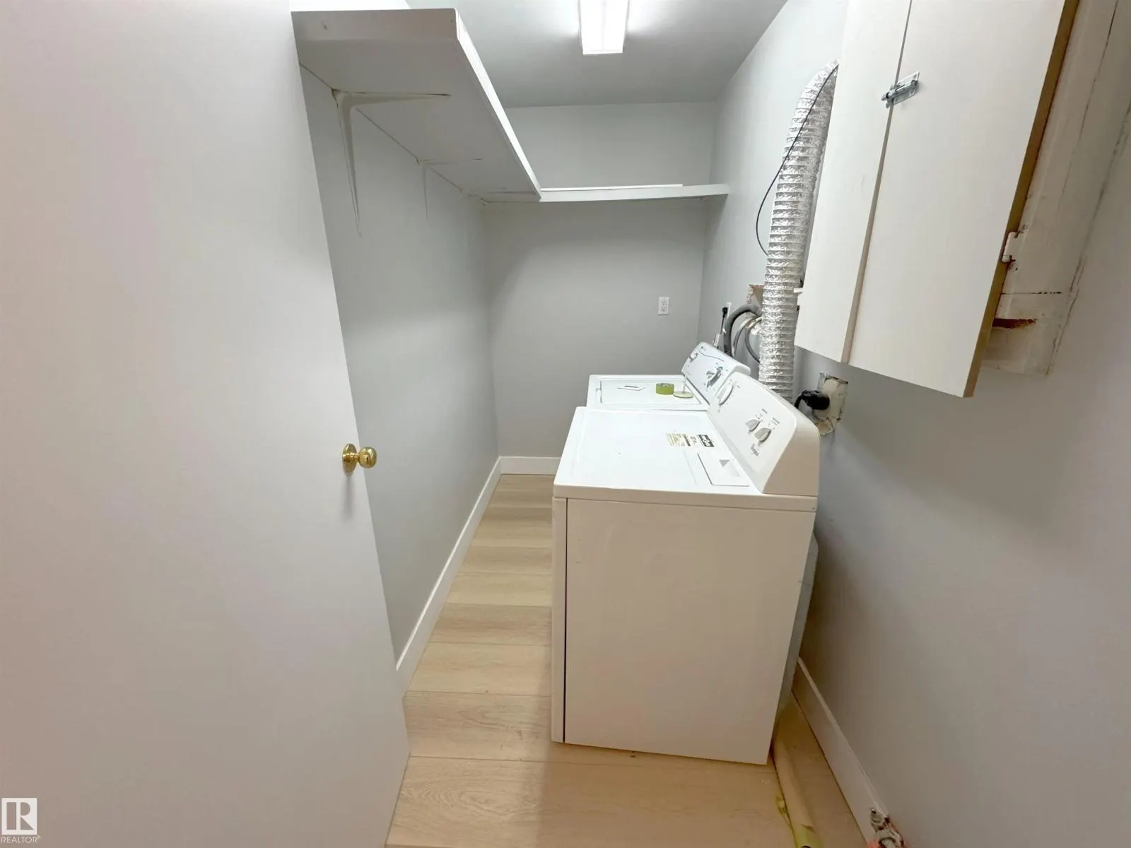 7807 36 AV NW