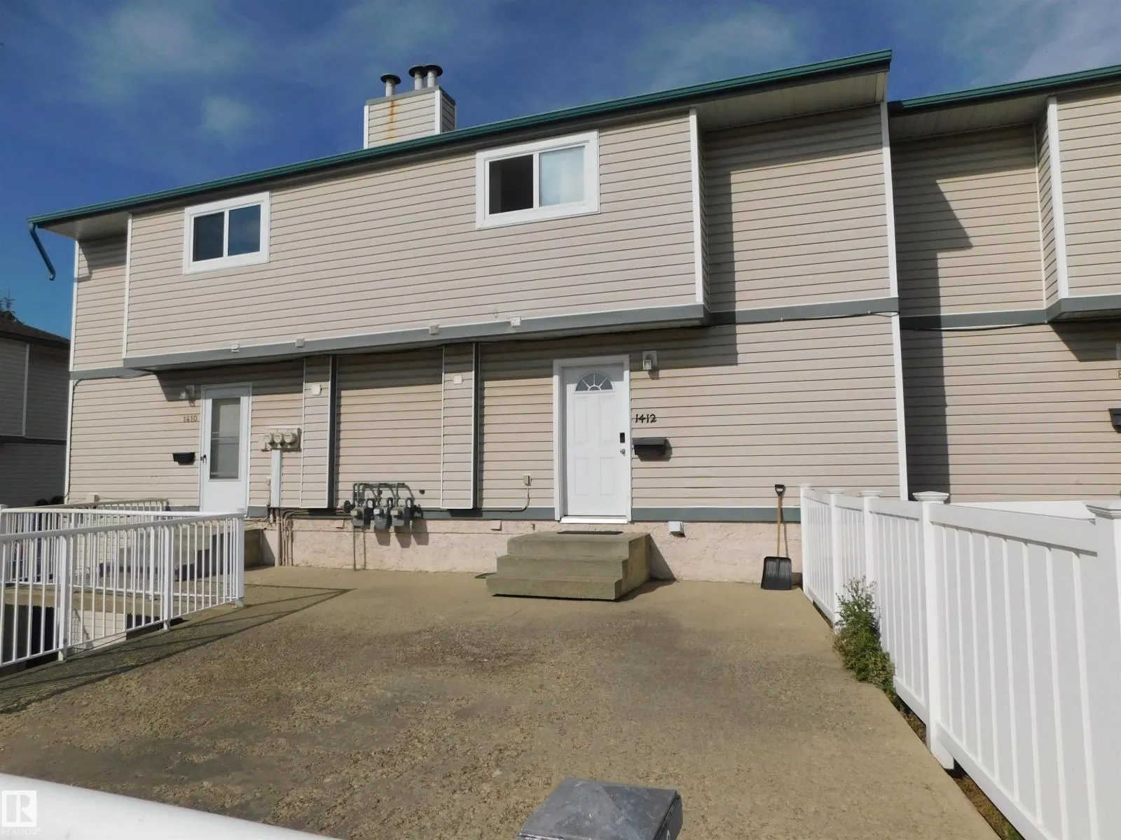 1412 LAKEWOOD RD W NW