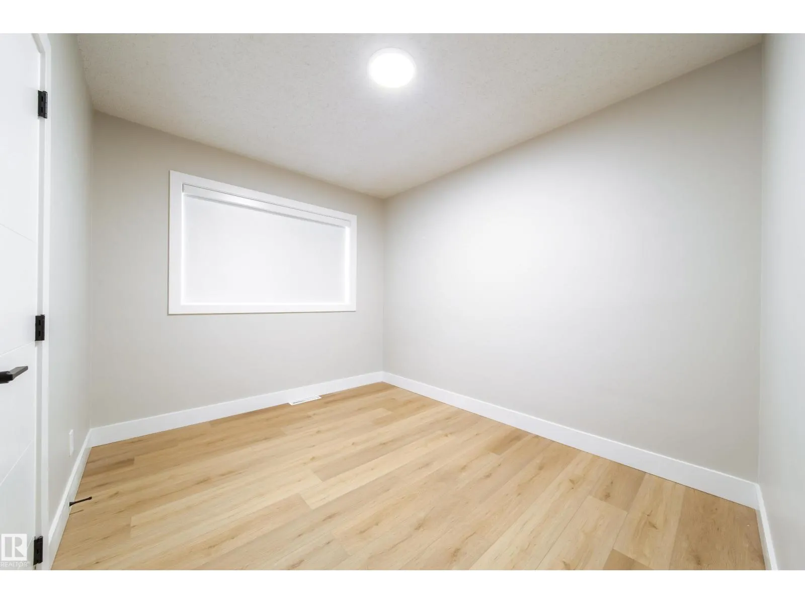 6418 132 AV NW