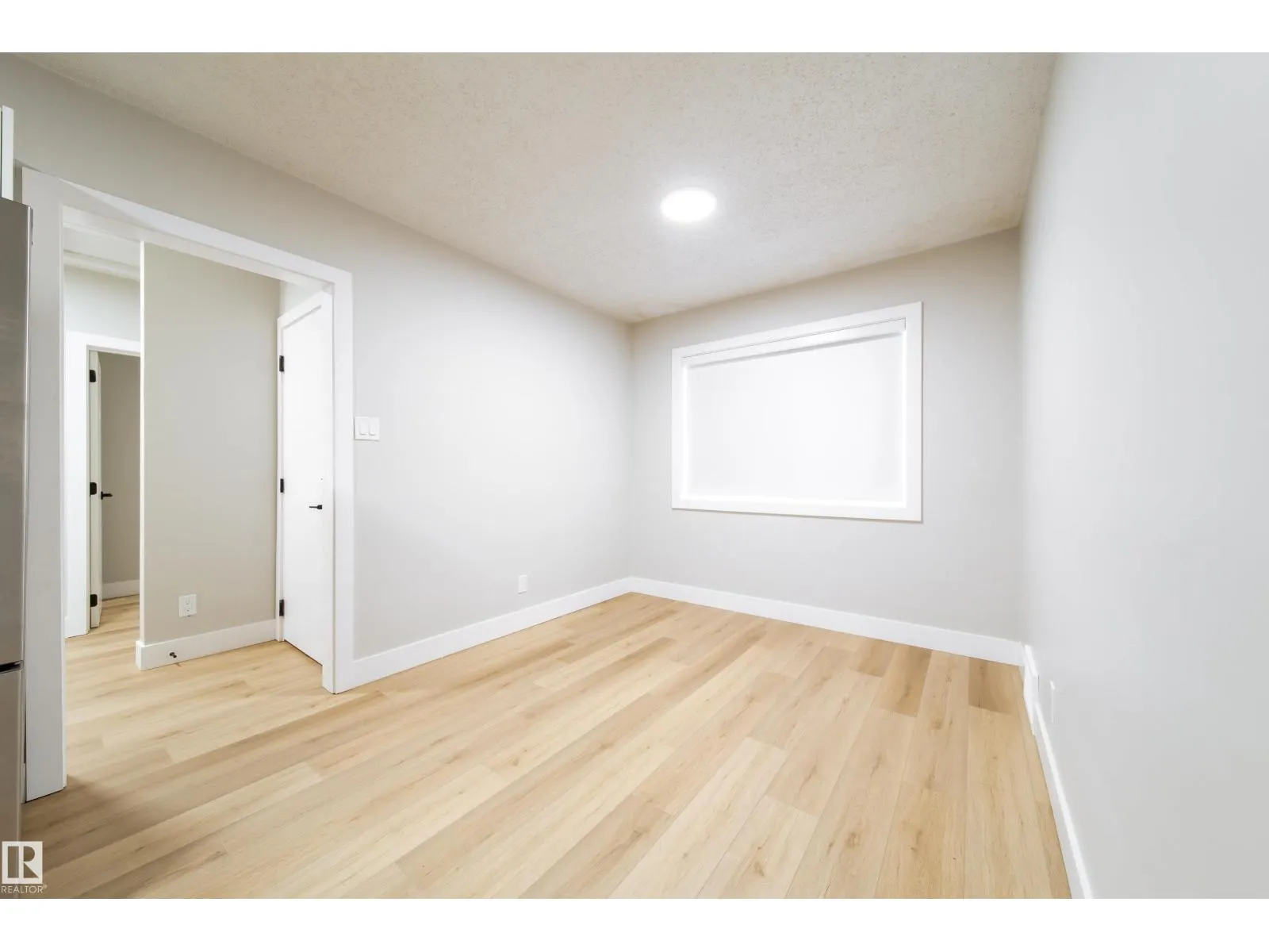 6418 132 AV NW