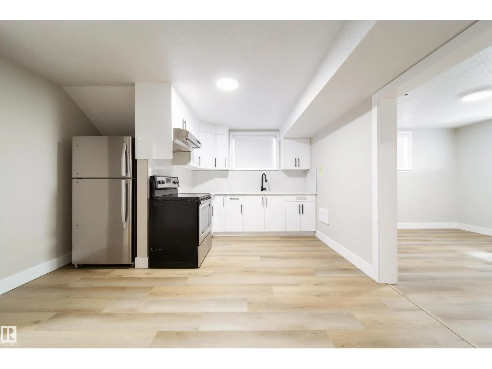 6418 132 AV NW