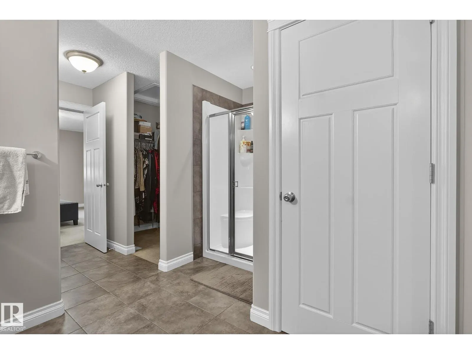 618 ADAMS WY SW