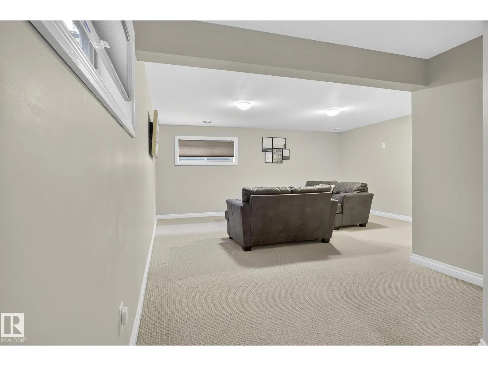 618 ADAMS WY SW
