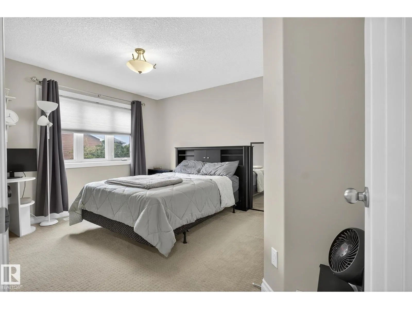 618 ADAMS WY SW