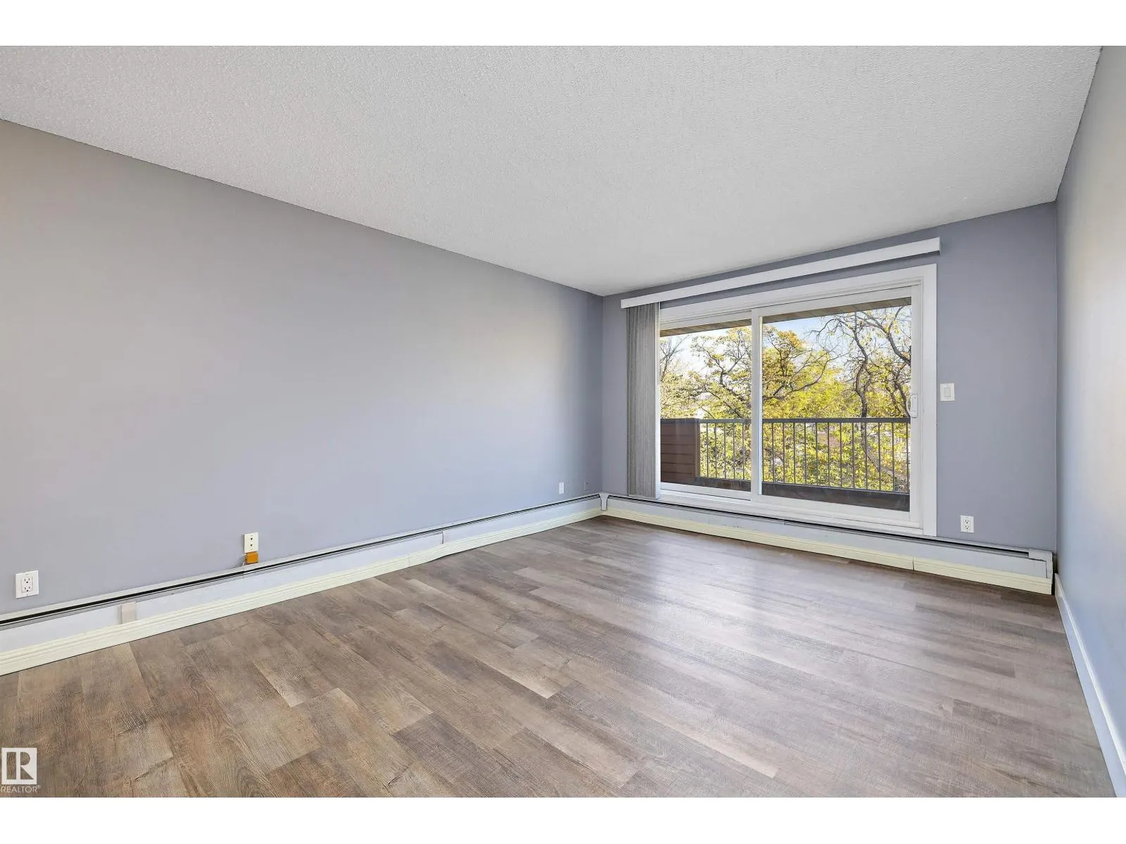 #301 10620 104 ST NW