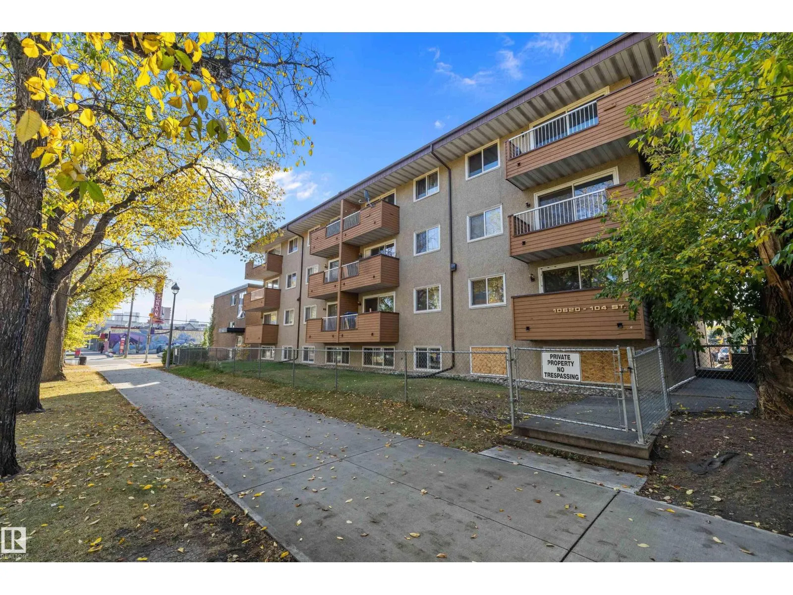 #301 10620 104 ST NW