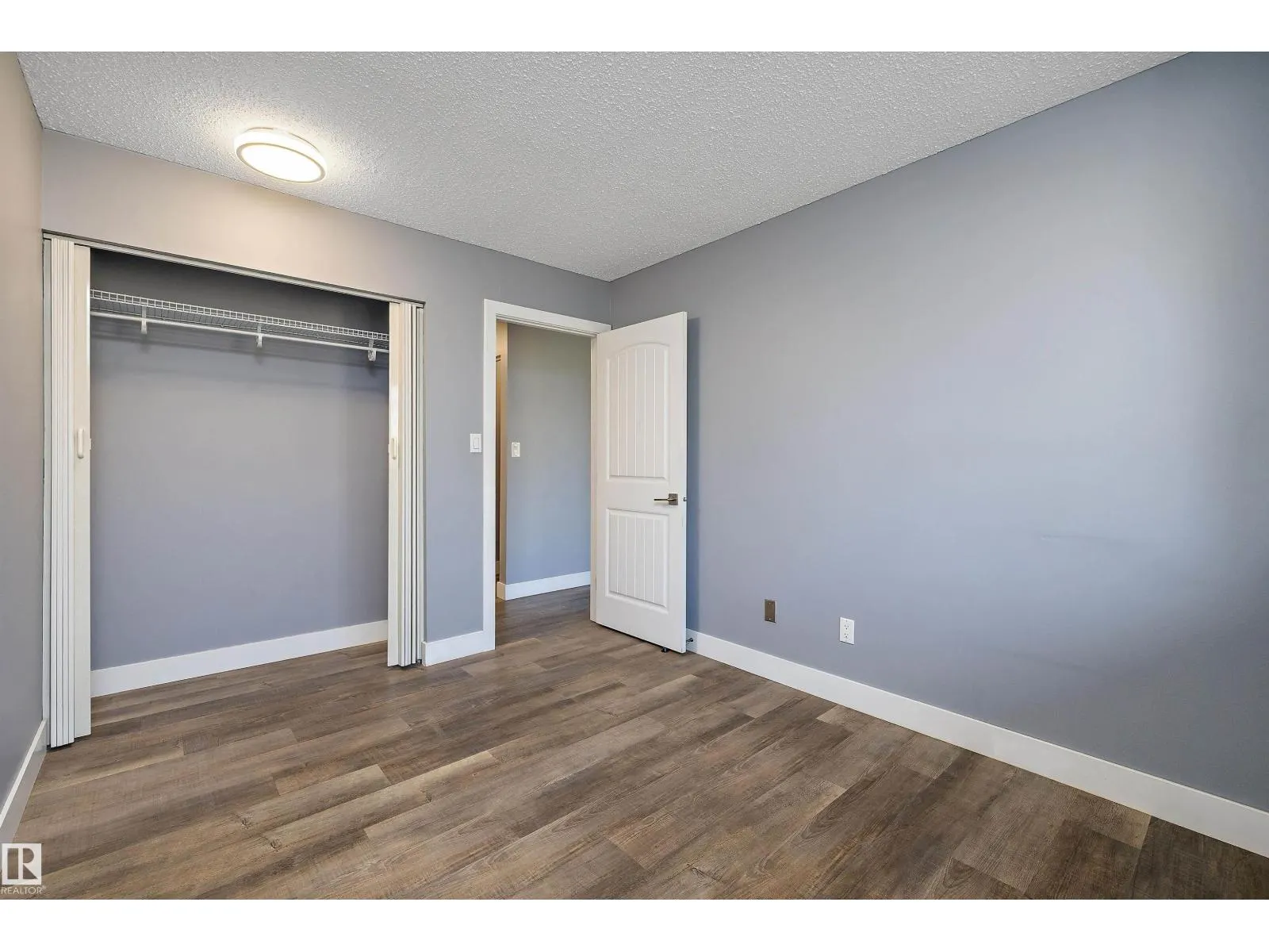 #301 10620 104 ST NW