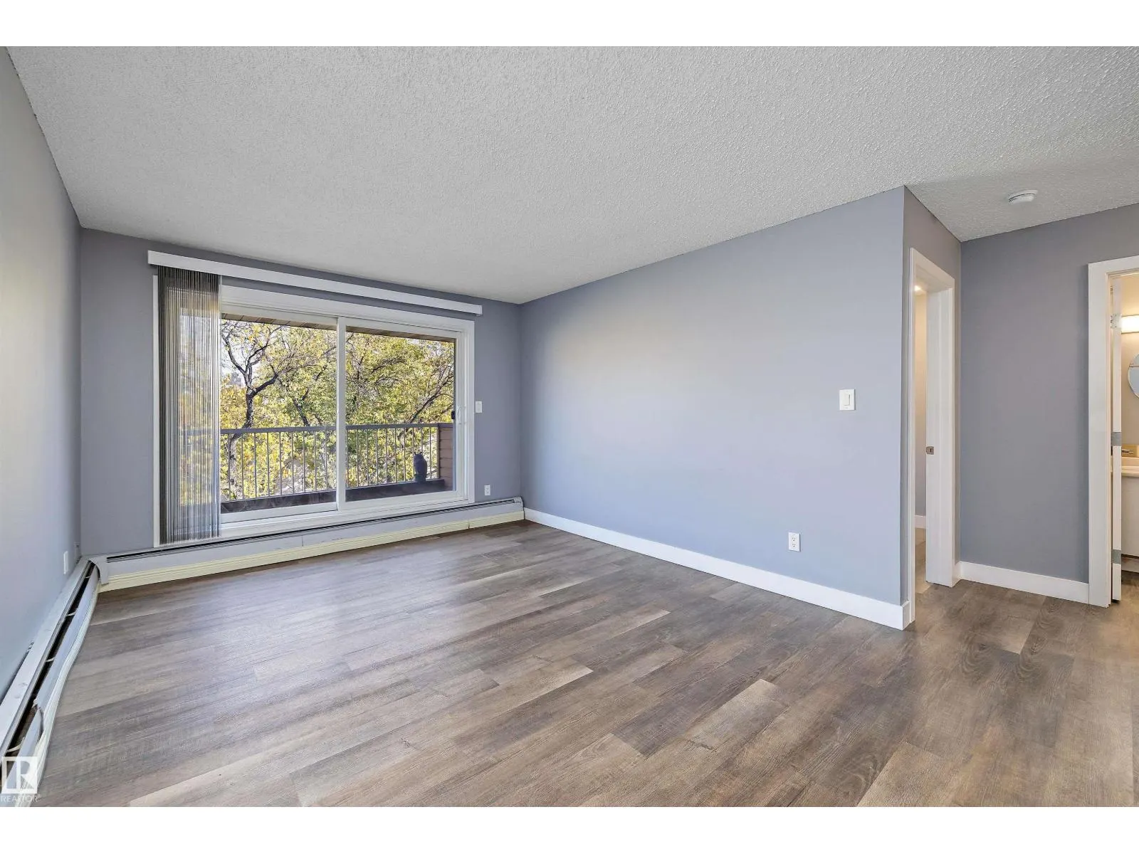 #301 10620 104 ST NW