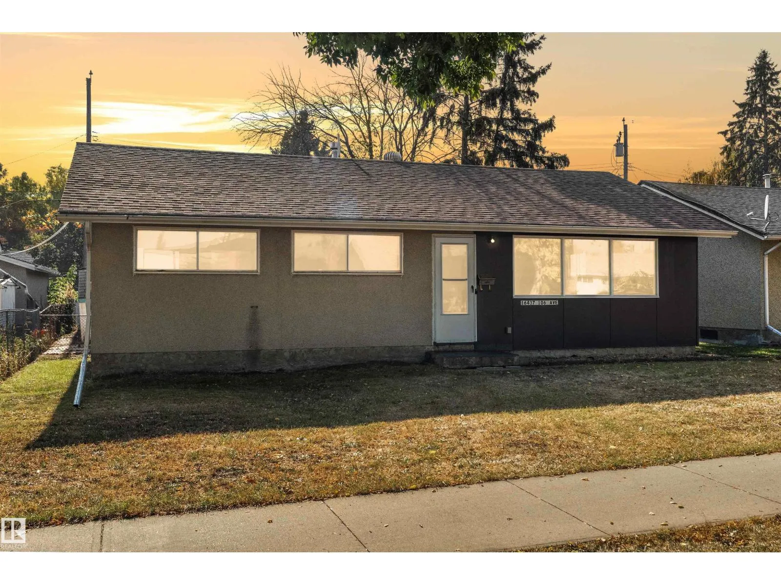 16437 106 AV NW