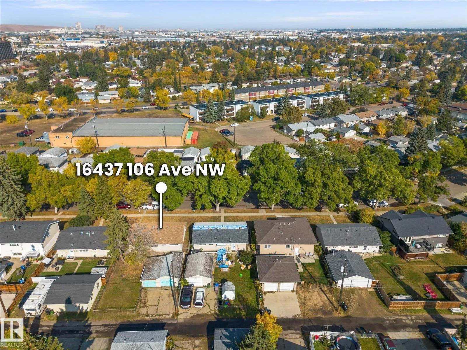 16437 106 AV NW