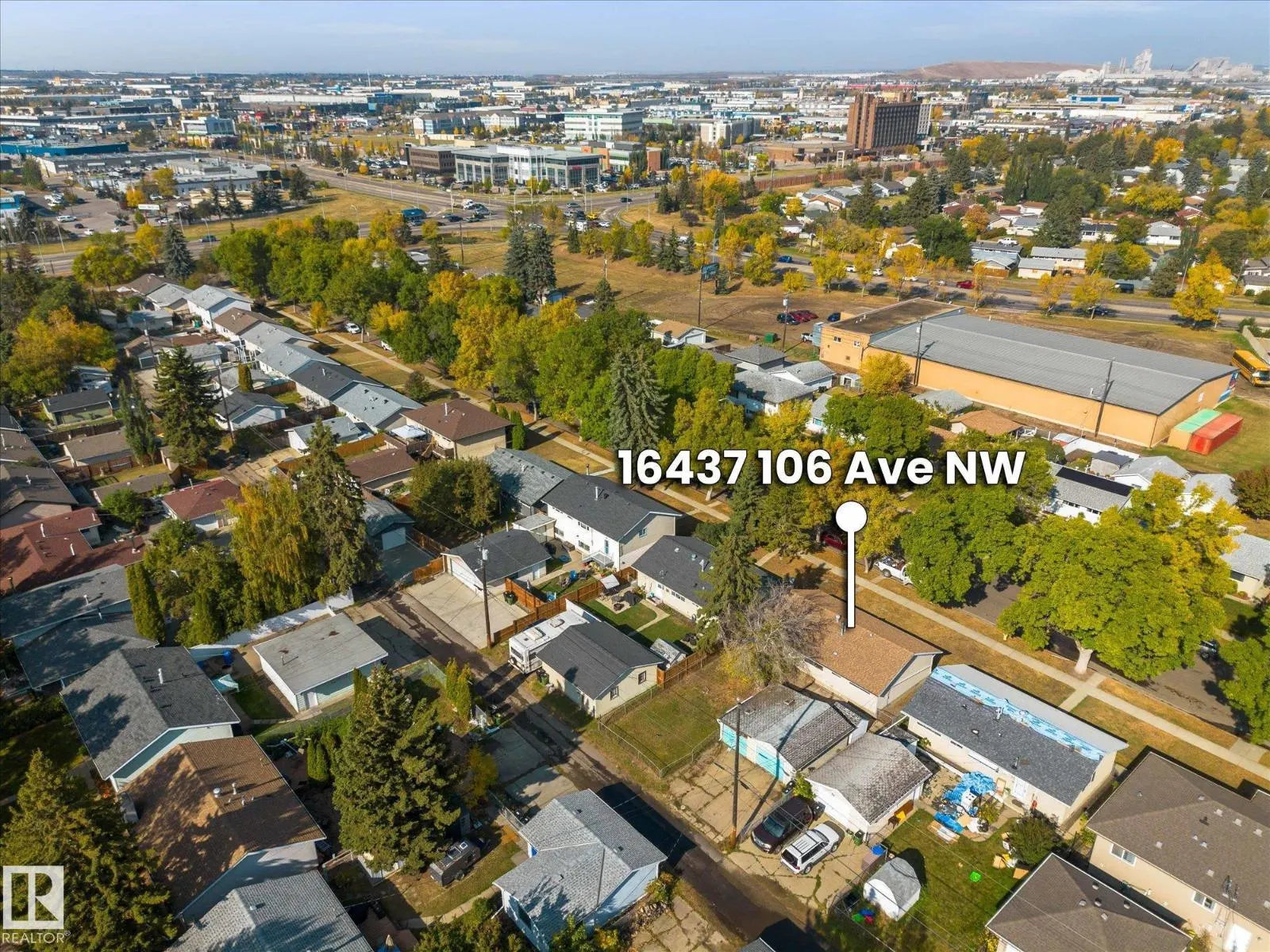 16437 106 AV NW