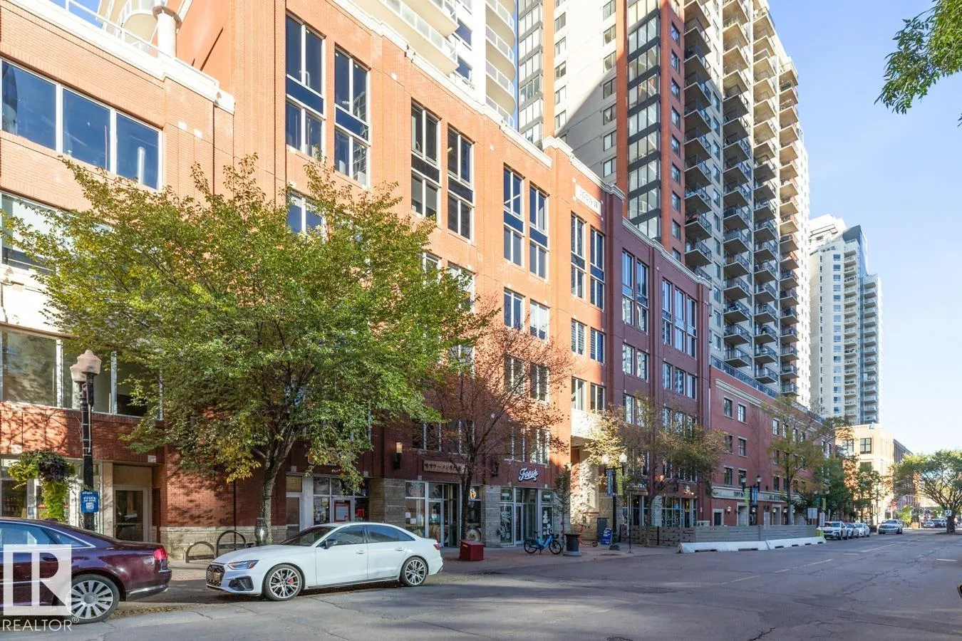 #1004 10152 104 ST NW