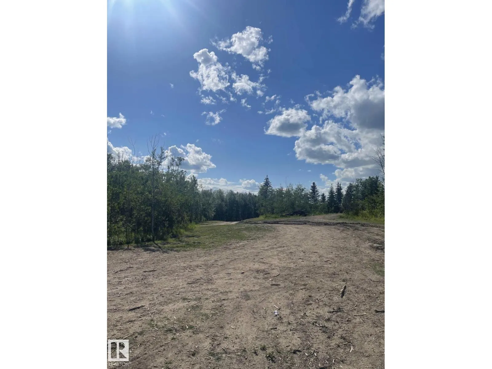 #41 23319 TWP ROAD 572