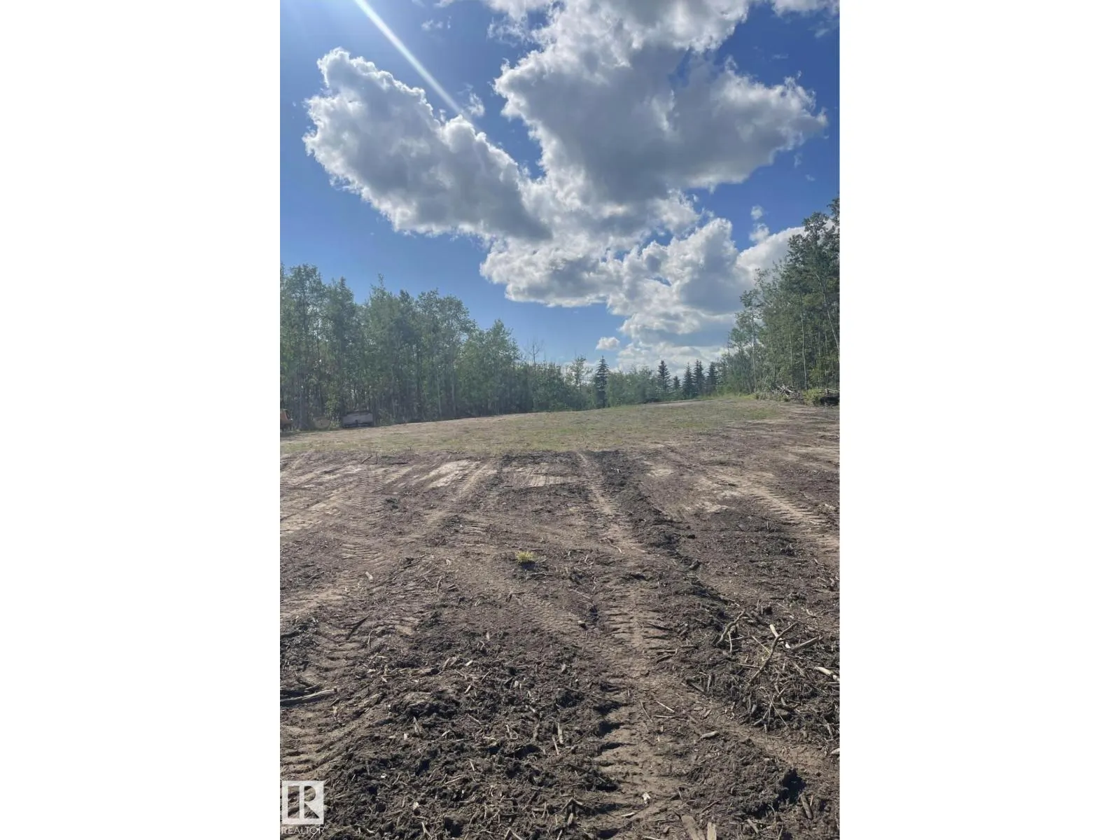 #41 23319 TWP ROAD 572