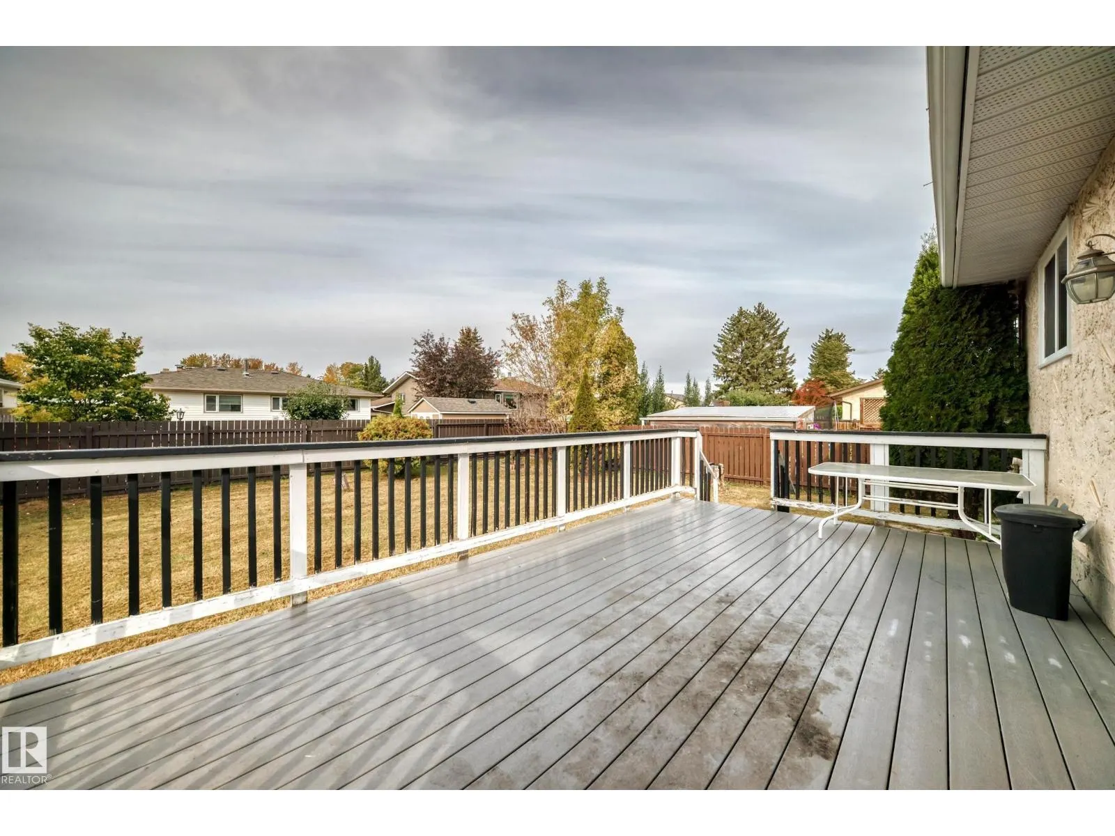7026 11 AV NW