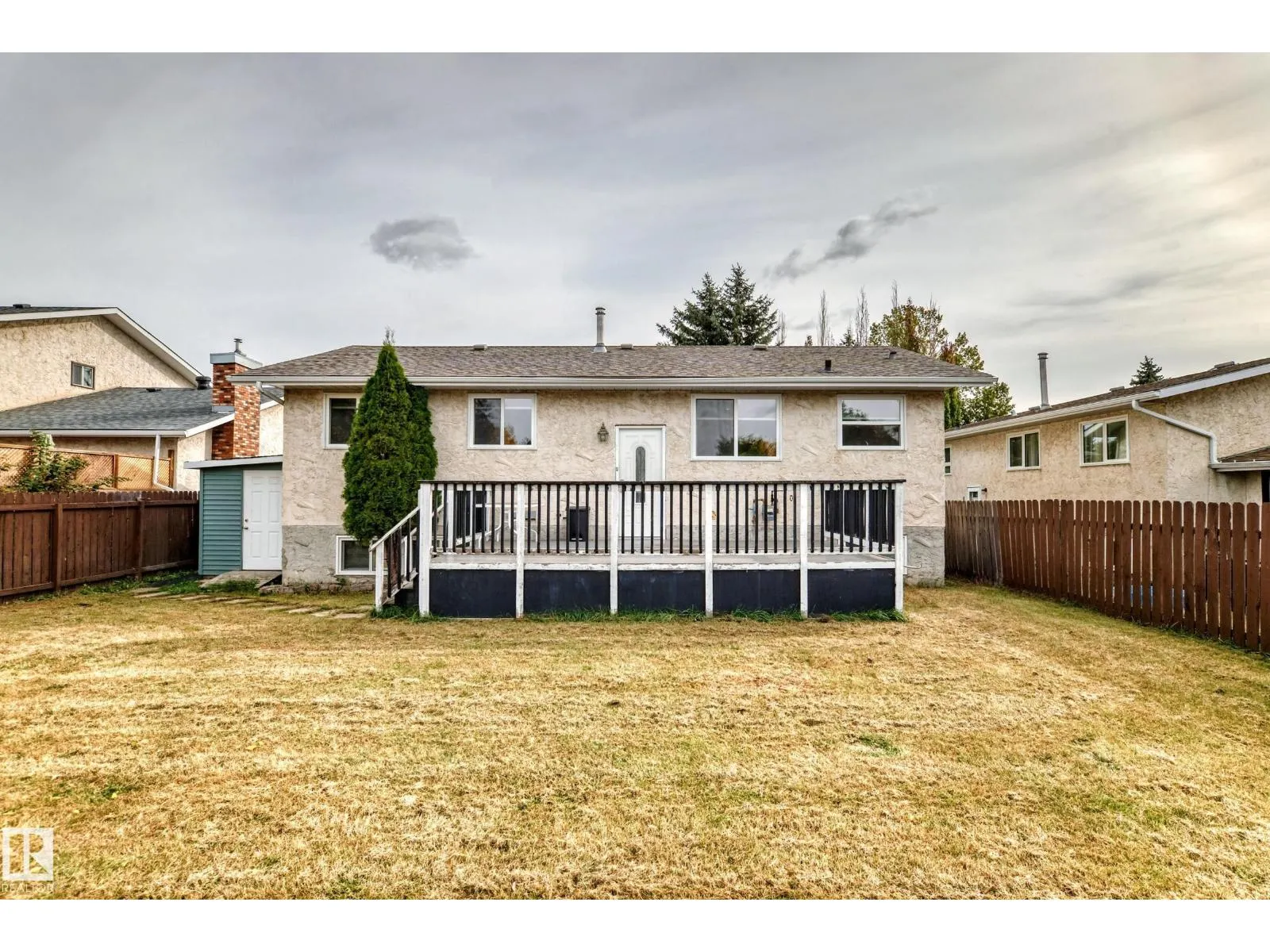7026 11 AV NW
