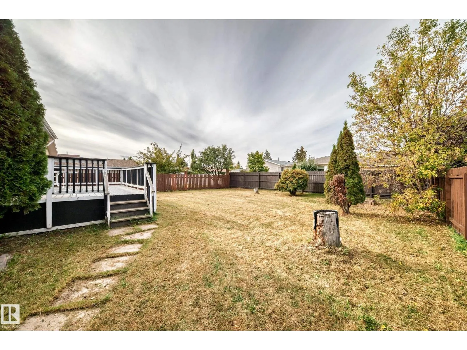7026 11 AV NW